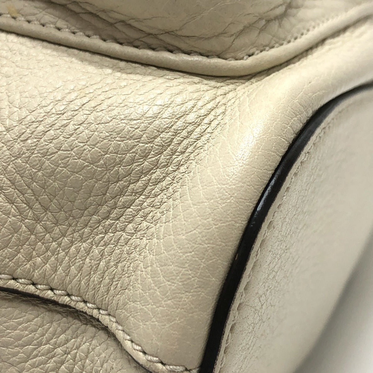 Gucci White Leather Backpack (Pre-Owned)