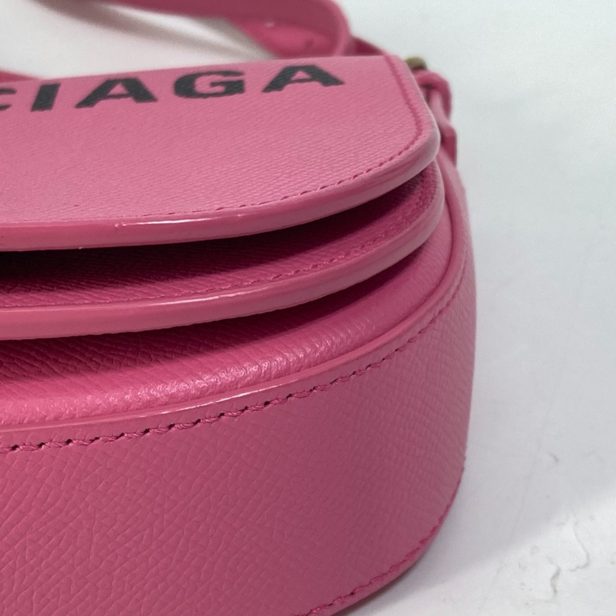 Balenciaga Pink Leather Shoulder Bag (Pre-Owned)