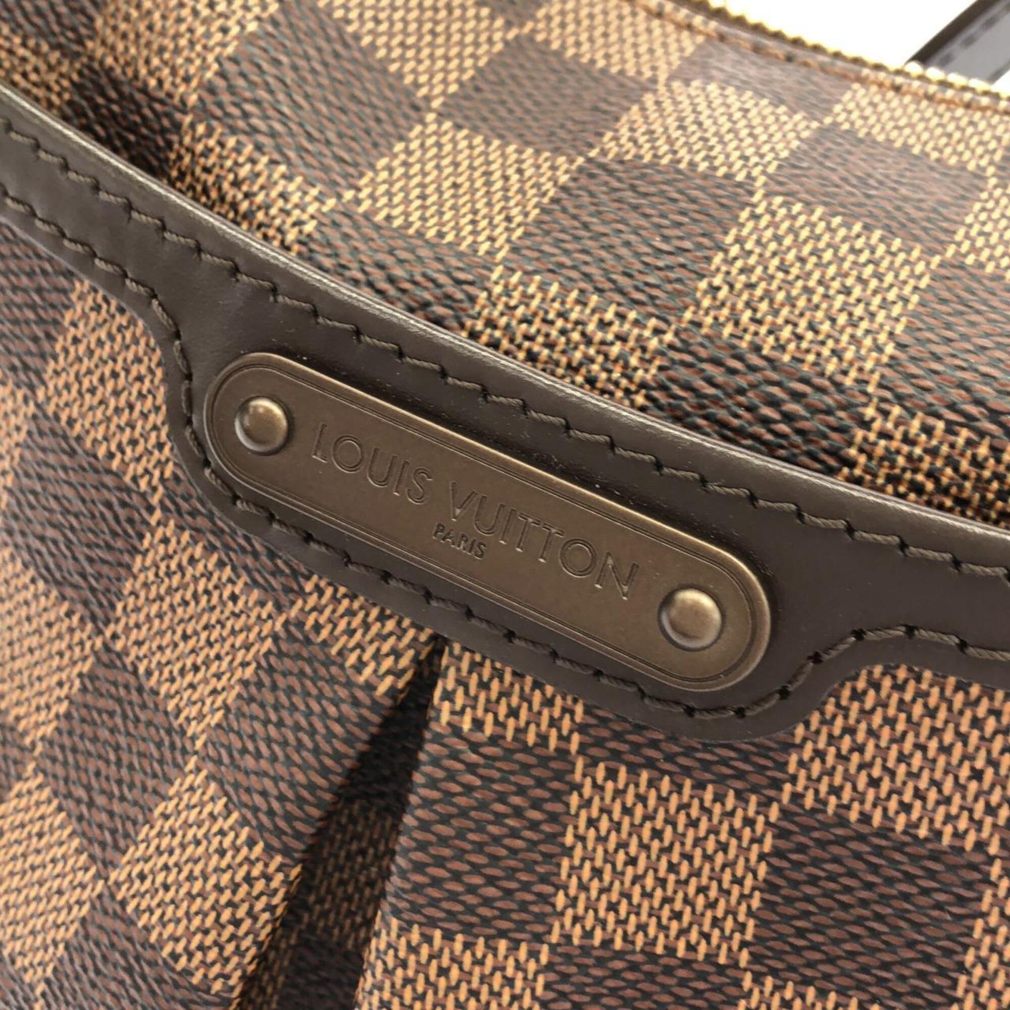 Louis Vuitton Brown Coated Canvas Shoulder Bag (Pre-Owned)