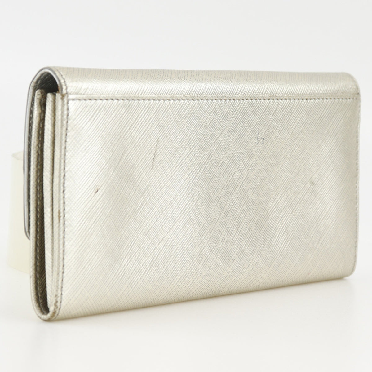 Salvatore Ferragamo Vara Silver Leather Long Wallet (Bi-Fold) (Pre-Owned)