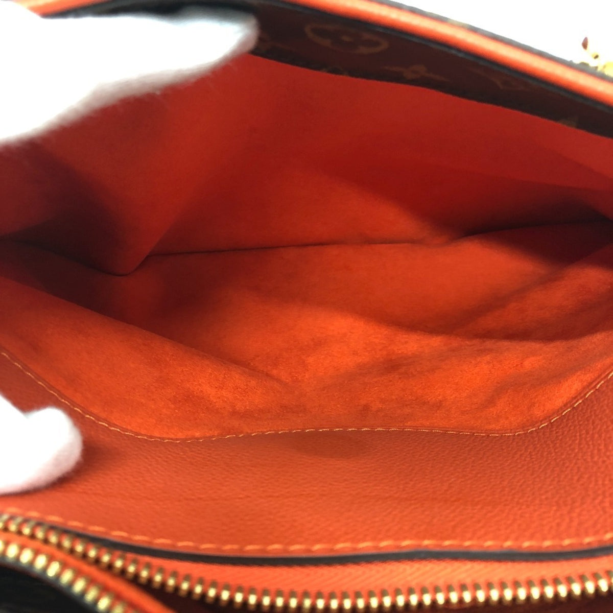Louis Vuitton Brown Monogram Handbag Shoulder Bag (Pre-Owned)