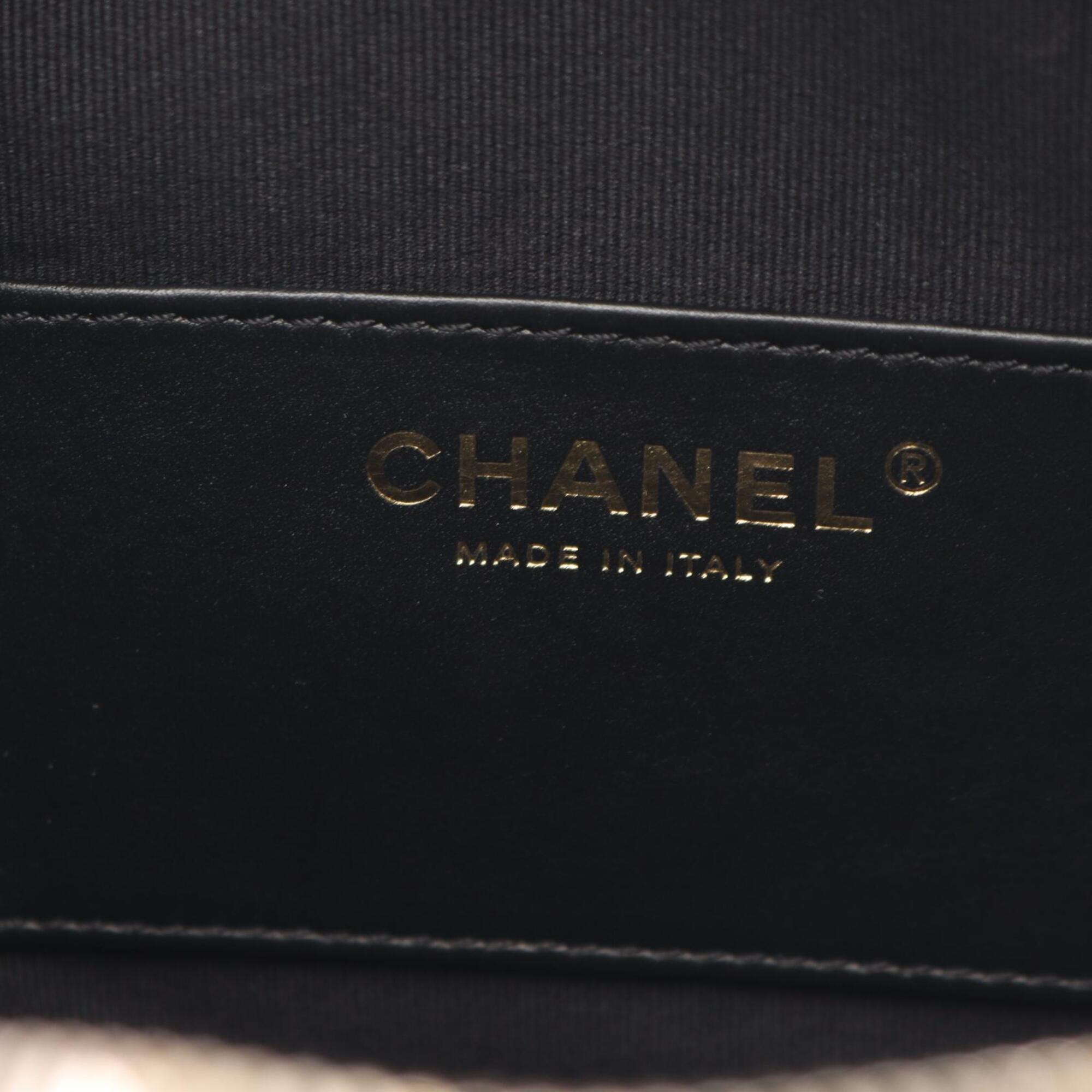 Chanel Black Grained Calfskin Handbag Shoulder Bag (Pre-Owned)