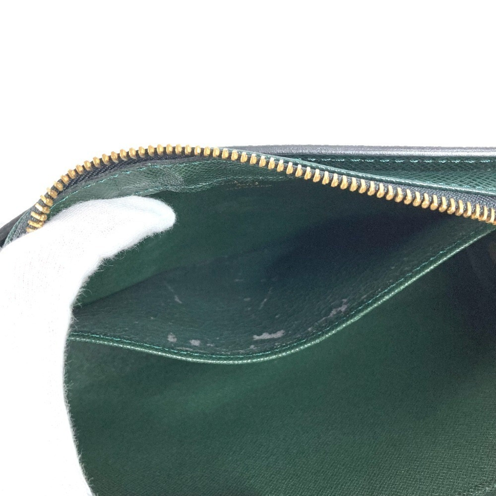 Louis Vuitton Episea Khaki Taiga Leather Leather Clutch Bag Handbag Pouch (Pre-Owned)