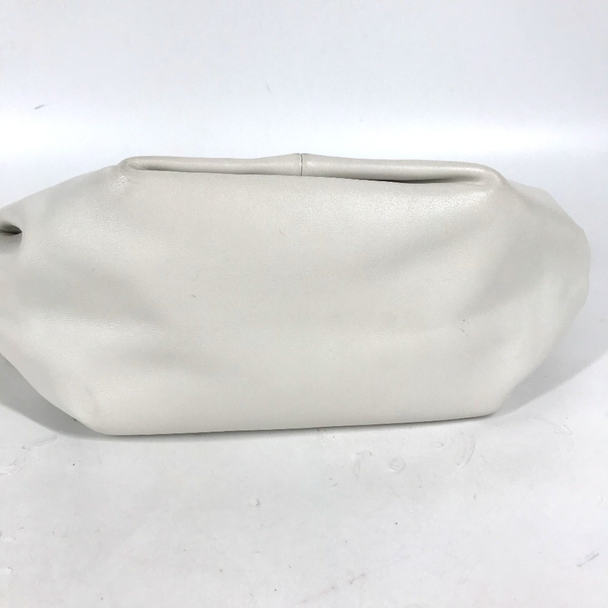 Bottega Veneta White Leather Handbag (Pre-Owned)