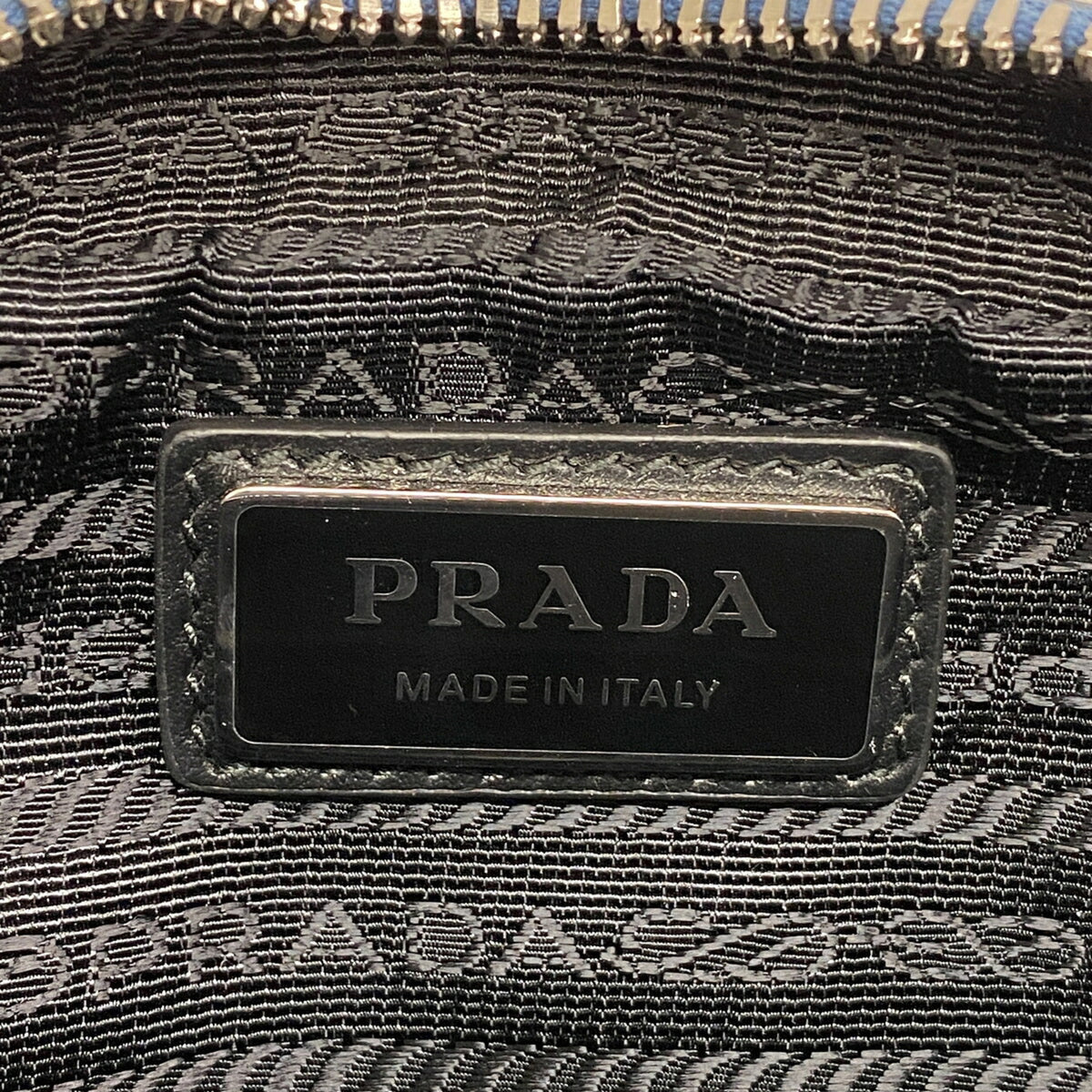 Prada Blue Leather Shoulder Bag (Pre-Owned)