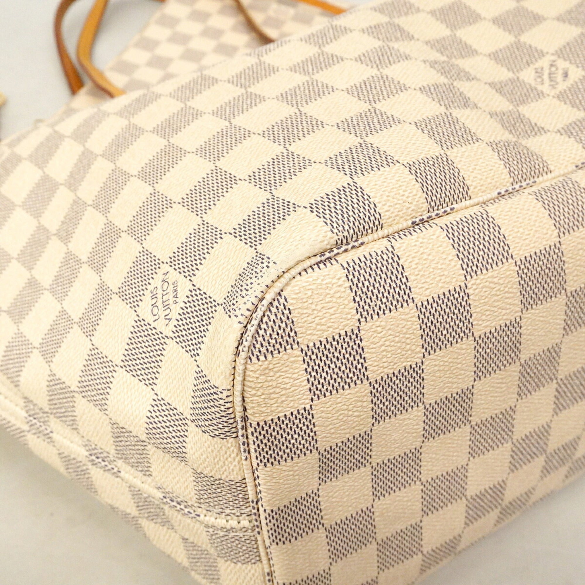 Louis Vuitton Rose Ballerine Tote Bag (Pre-Owned)