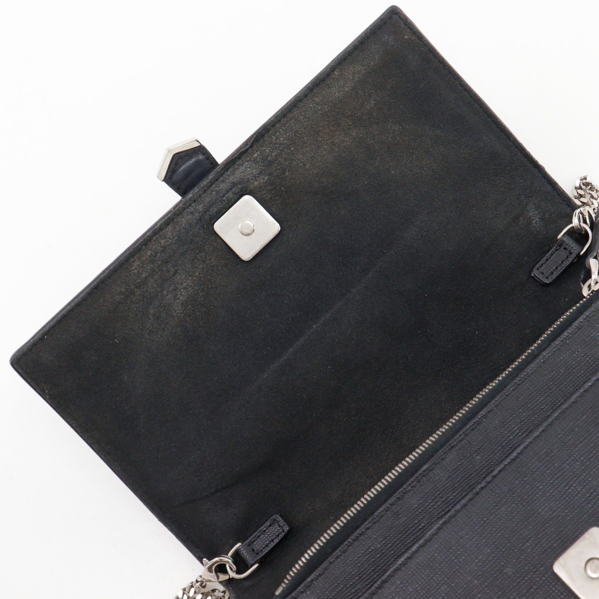 Fendi Black Leather Shoulder Bag (Pre-Owned)