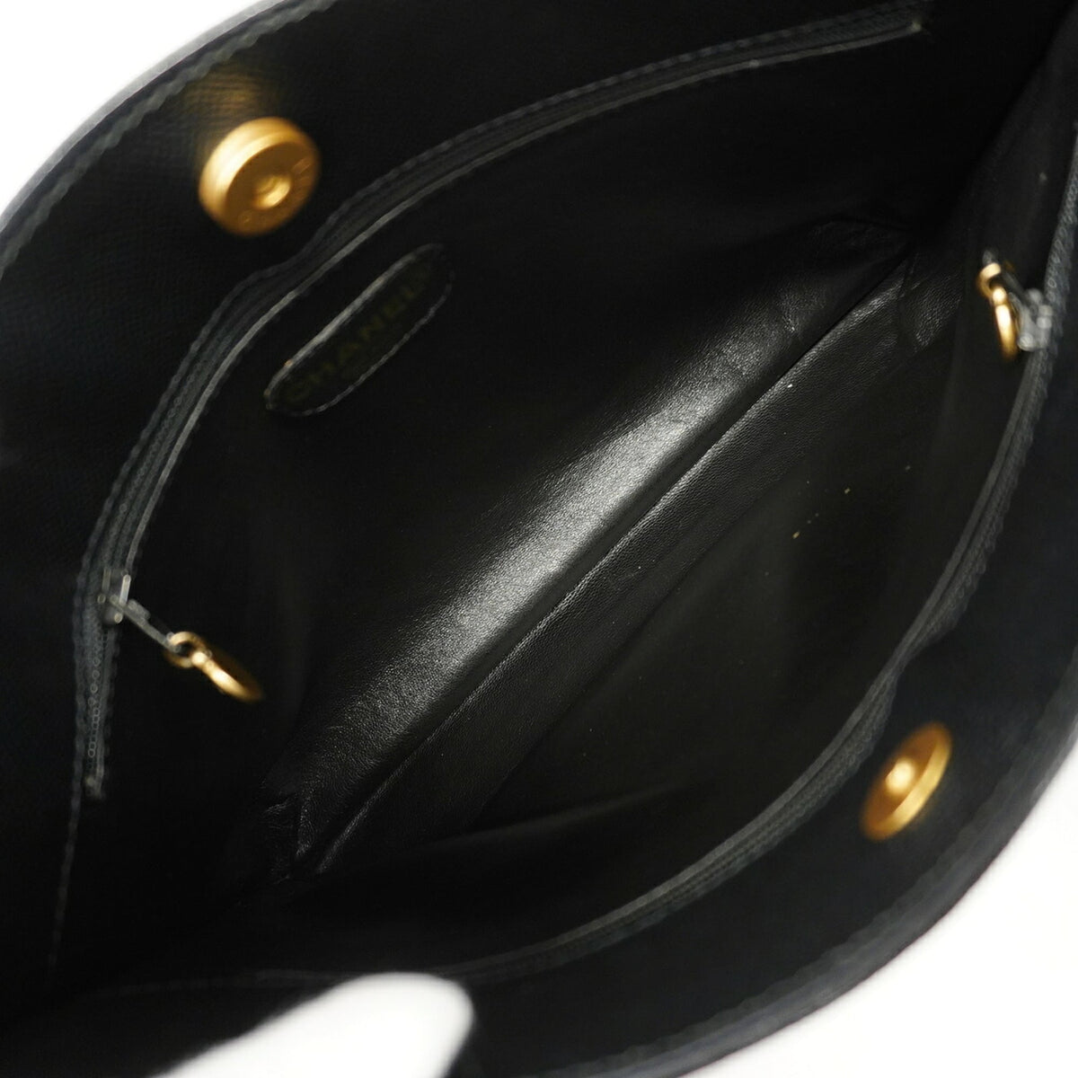 Chanel Black Grained Calfskin Shoulder Bag (Pre-Owned)