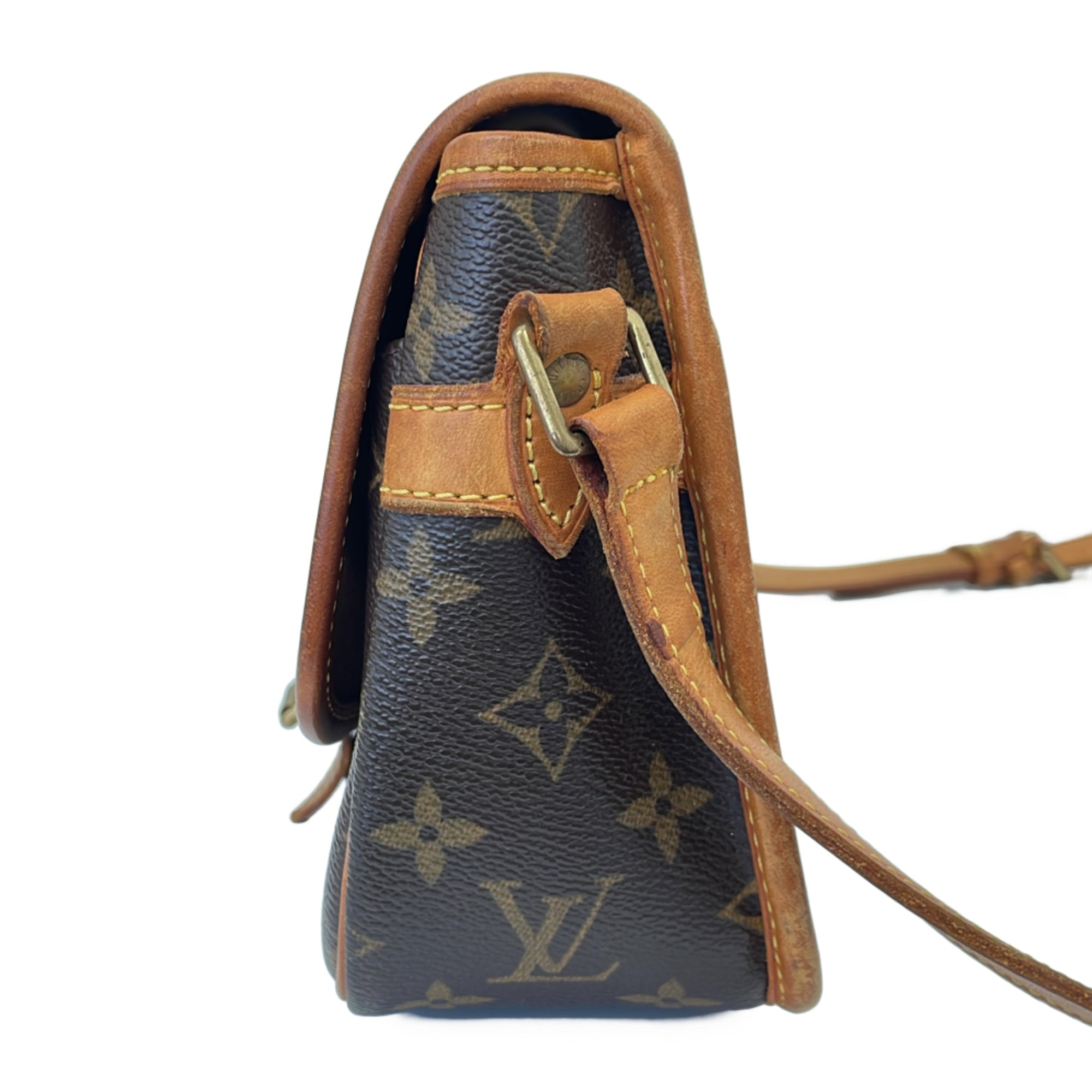 Louis Vuitton Monogram Brown Monogram Shoulder Bag (Pre-Owned)