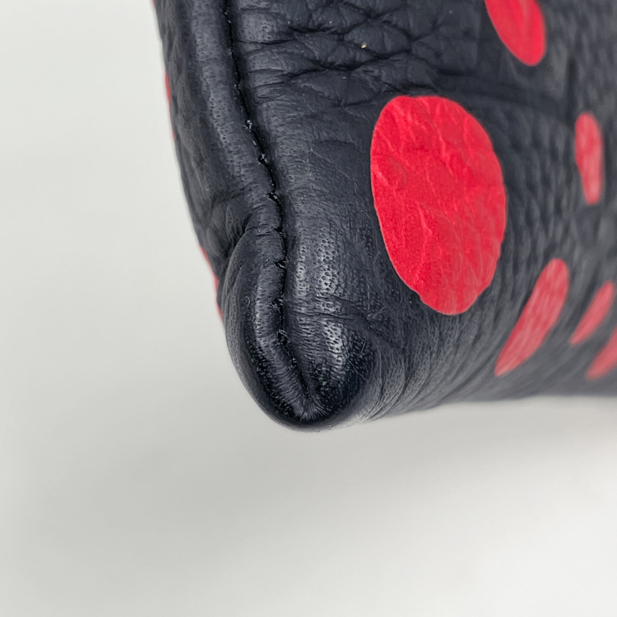 Louis Vuitton Yayoi Kusama Black Noir Leather Pochette (Pre-Owned)