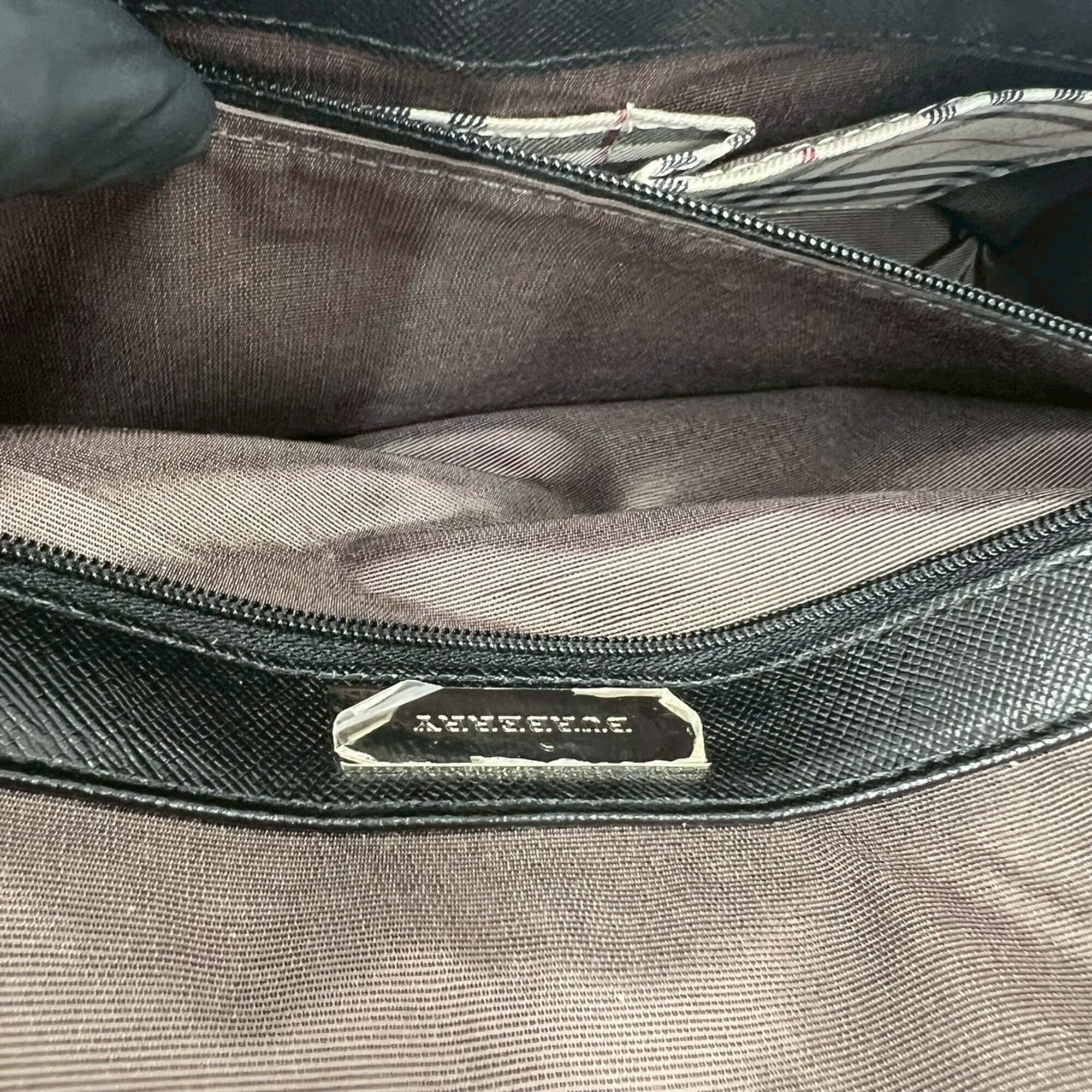 Burberry Black Leather Handbag Shoulder Bag (Pre-Owned)
