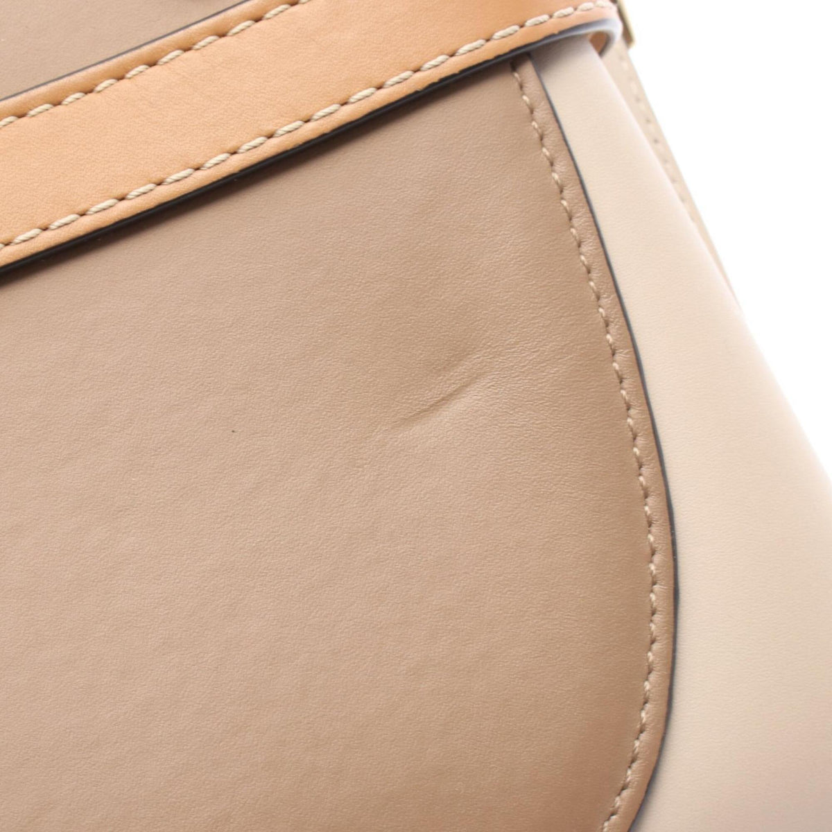 Loewe Beige Brown Leather Handbag (Pre-Owned)