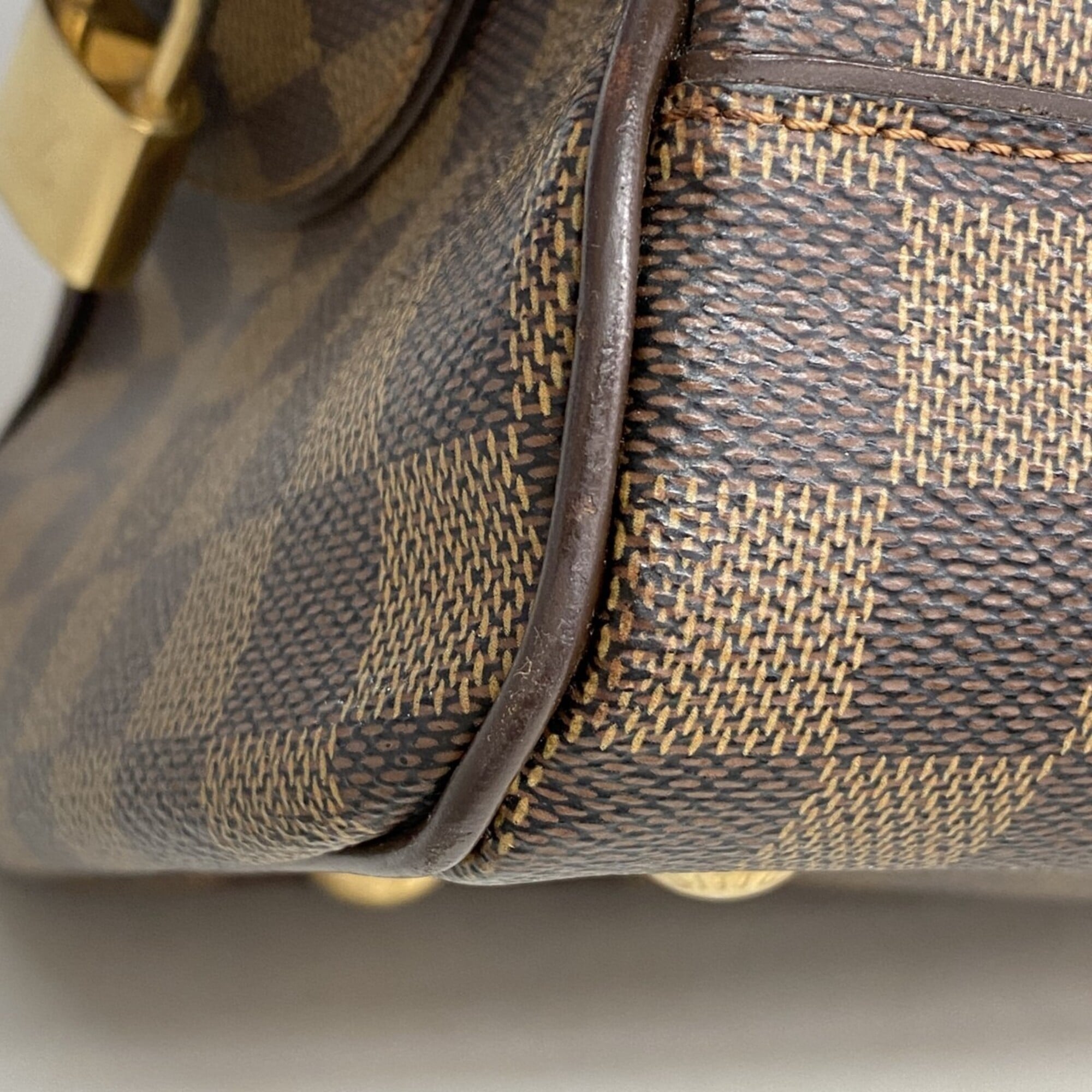 Louis Vuitton Ebene Handbag (Pre-Owned)