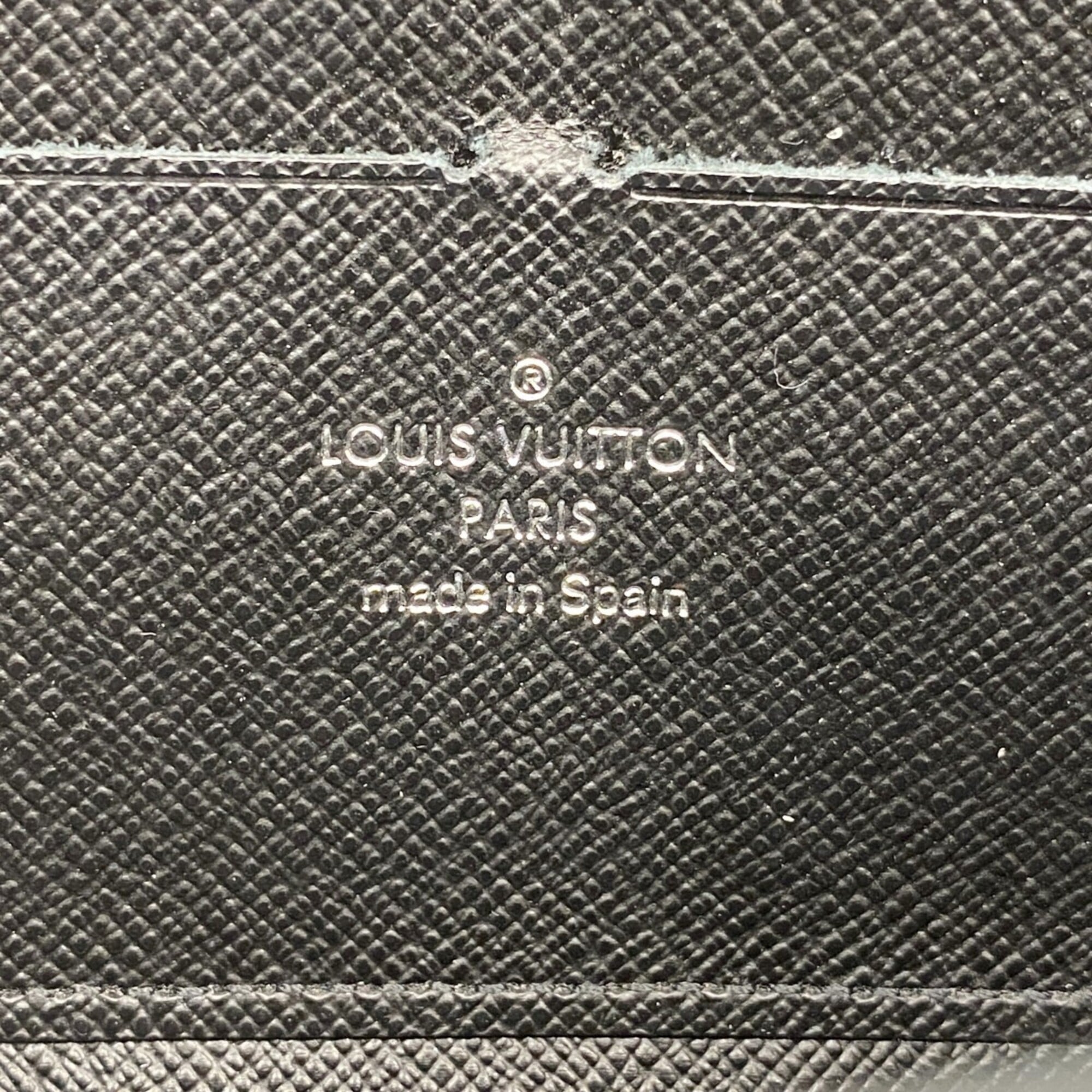 Louis Vuitton Black Long Wallet (Bi-Fold) (Pre-Owned)