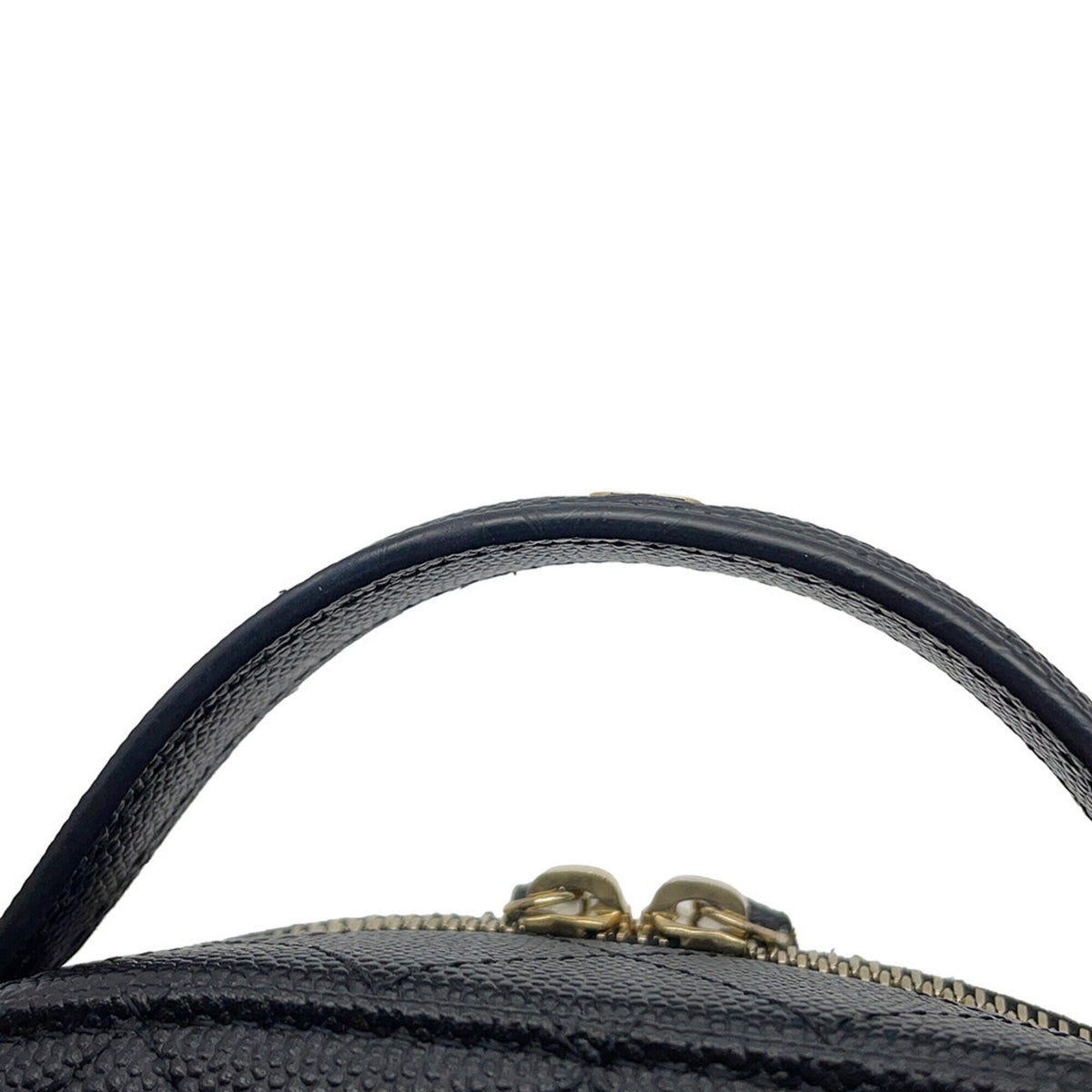 Chanel Matelasse Black Grained Calfskin Handbag Shoulder Bag (Pre-Owned)