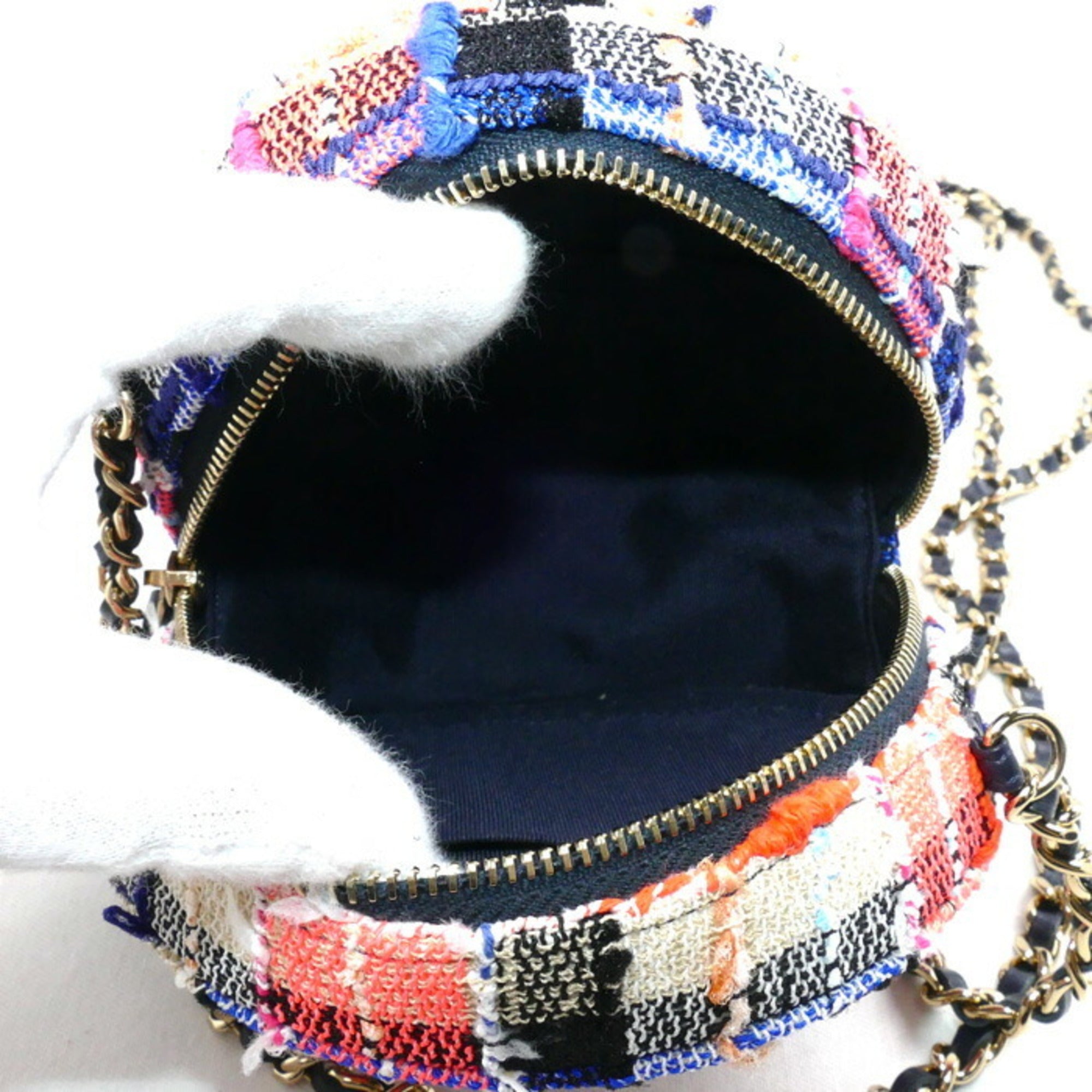 Chanel Multi-Color Tweed Shoulder Bag (Pre-Owned)