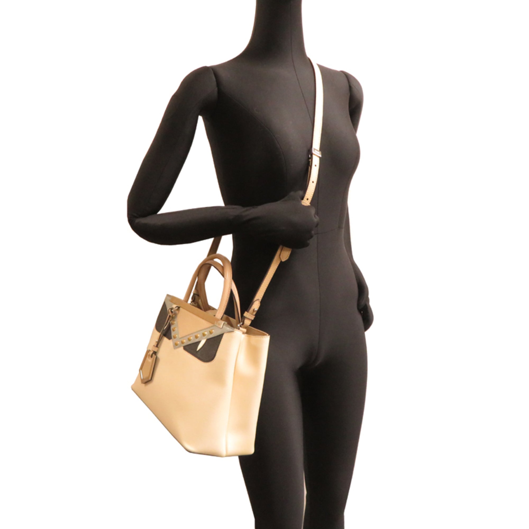 Fendi Leather Handbag (Pre-Owned)