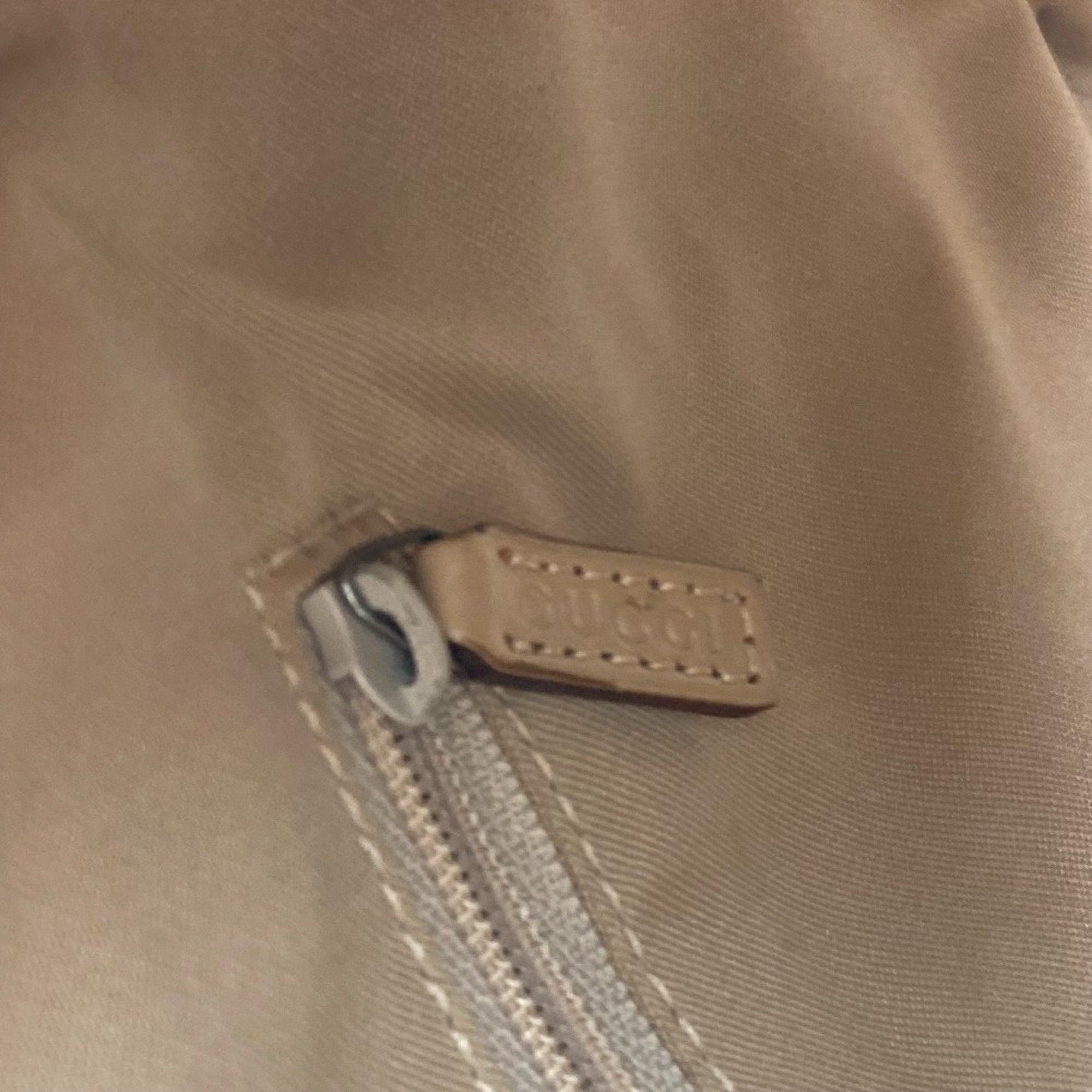 Christian Dior Brown Leather Handbag (Pre-Owned)