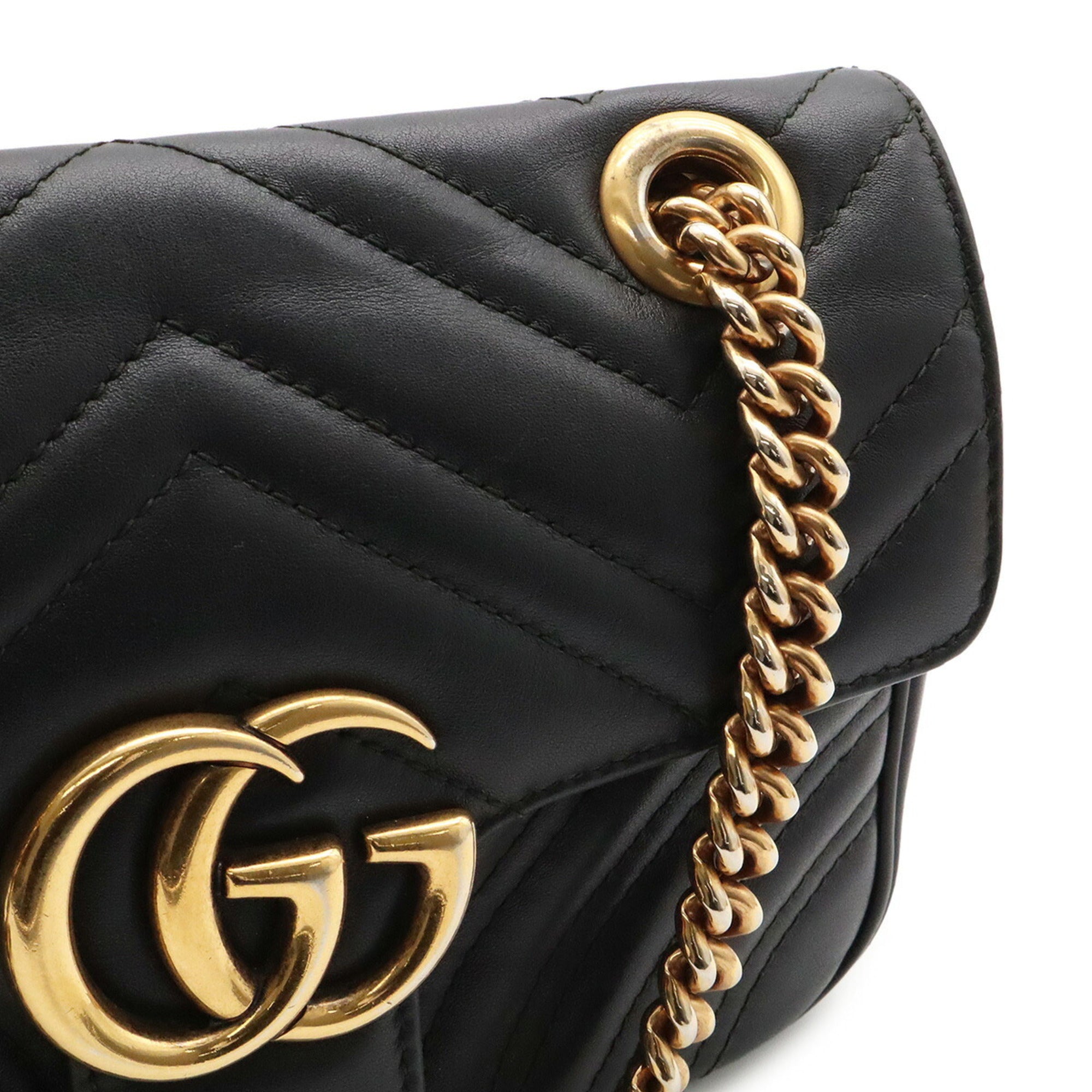 Gucci Gg Marmont Black Leather Pochette Shoulder Bag (Pre-Owned)