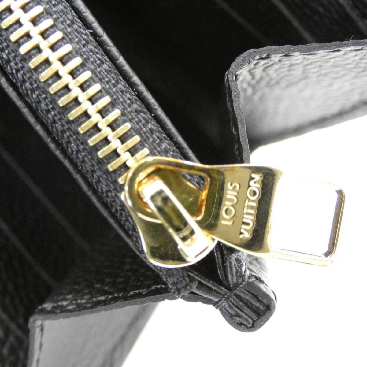 Louis Vuitton Black Leather Long Wallet (Bi-Fold) (Pre-Owned)