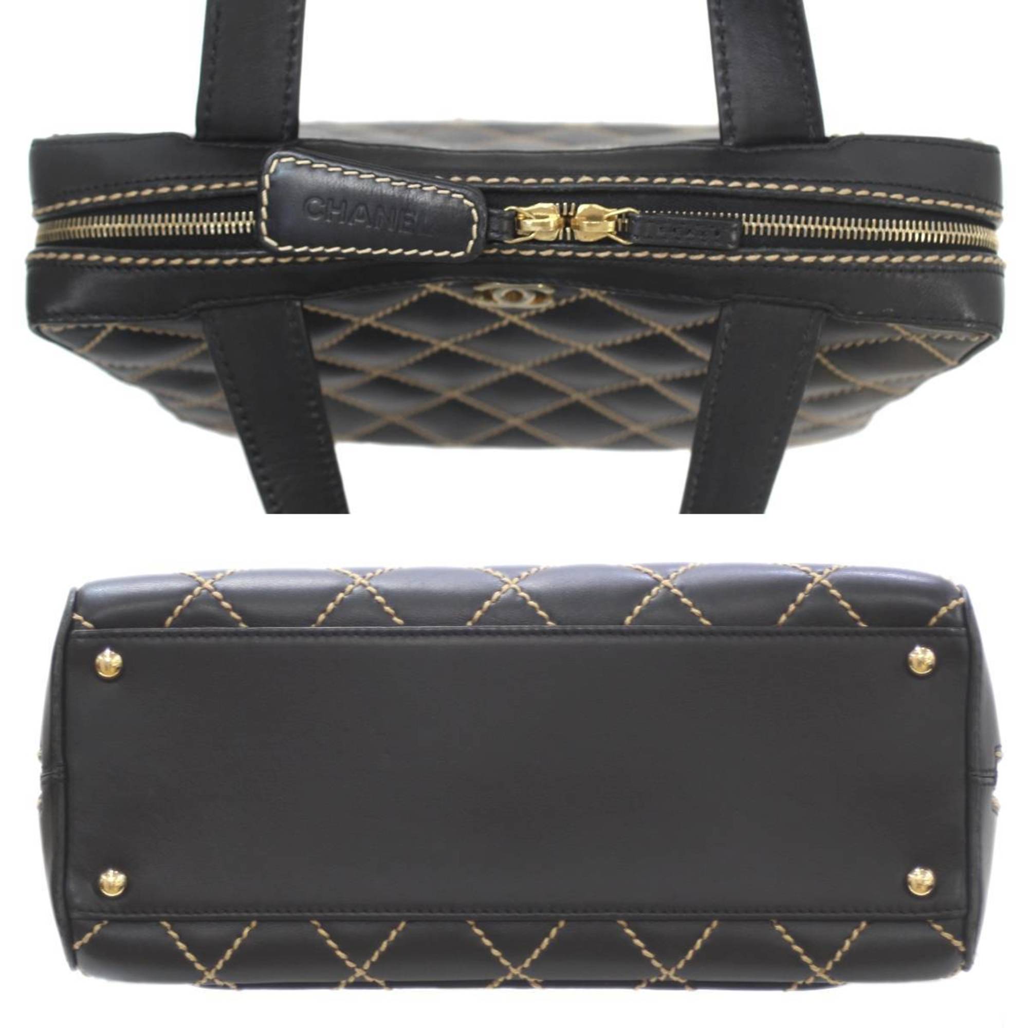 Chanel Wild Stitch Black Leather Handbag (Pre-Owned)