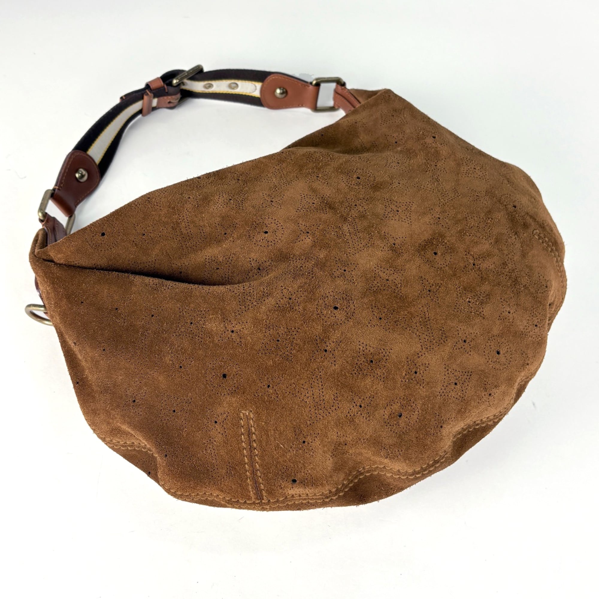 Louis Vuitton Cacao Suede Shoulder Bag (Pre-Owned)