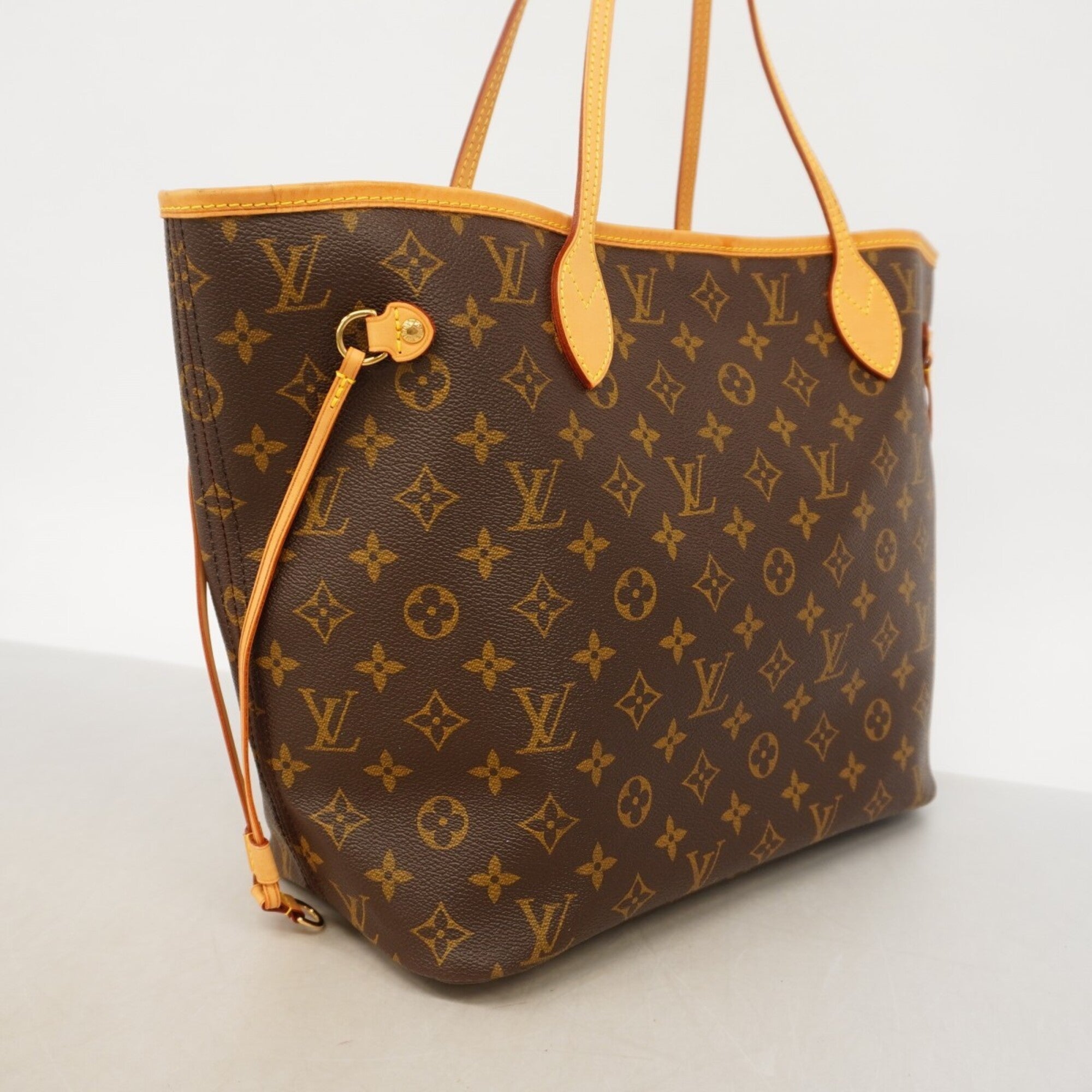 Louis Vuitton Brown Tote Bag (Pre-Owned)