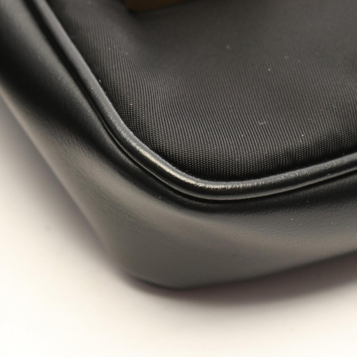 Prada Black Nylon Leather Handbag Shoulder Bag (Pre-Owned)