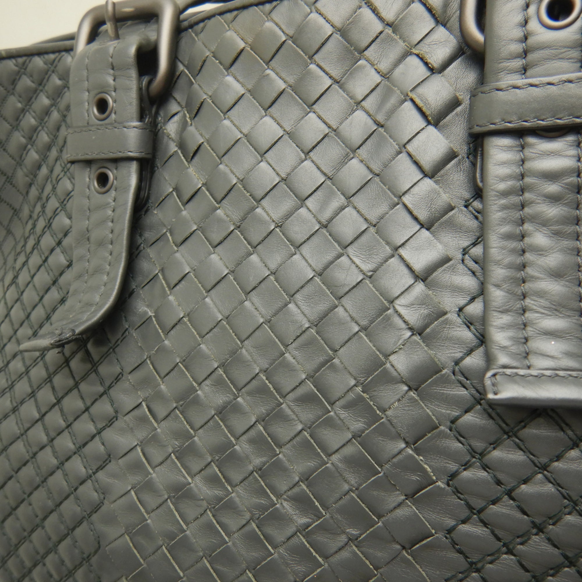 Bottega Veneta Intreccio Gray Intrecciato Tote Bag (Pre-Owned)