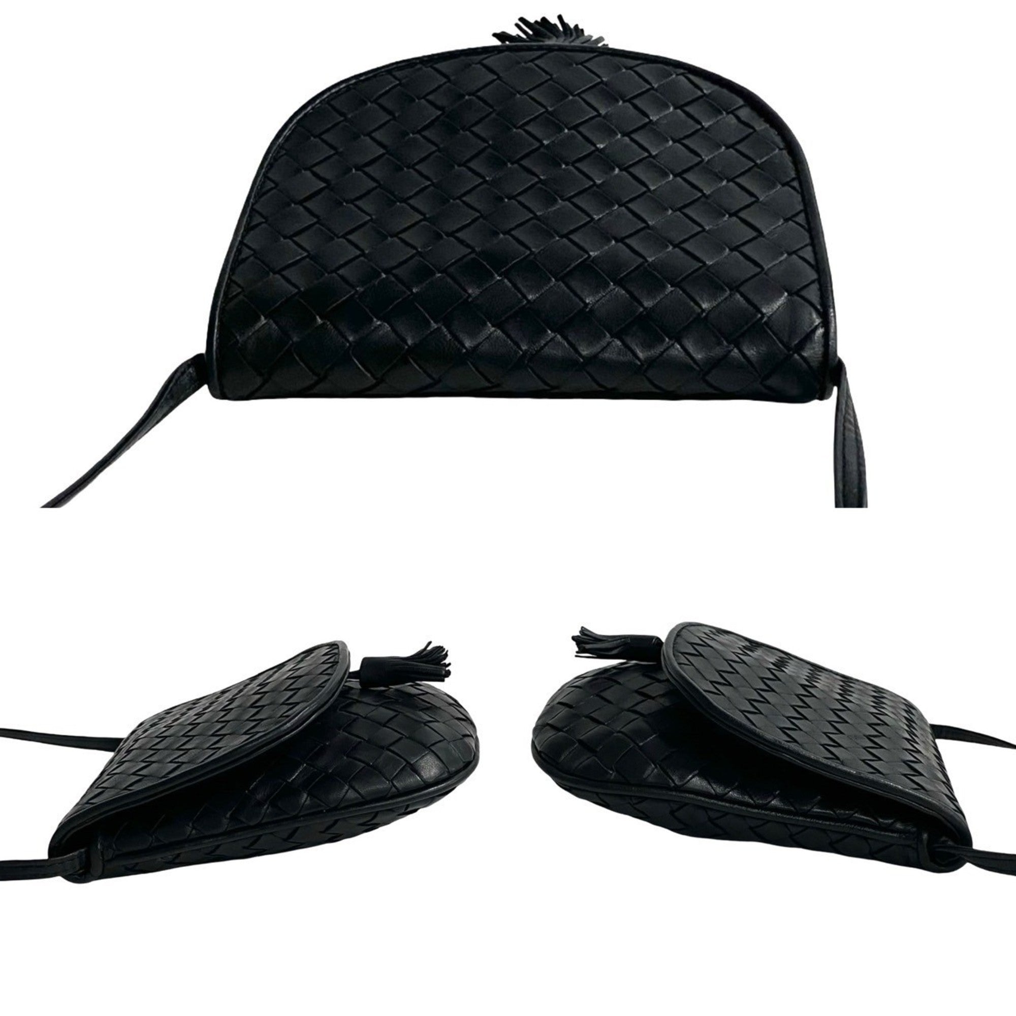 Bottega Veneta Black Leather Pochette Shoulder Bag (Pre-Owned)