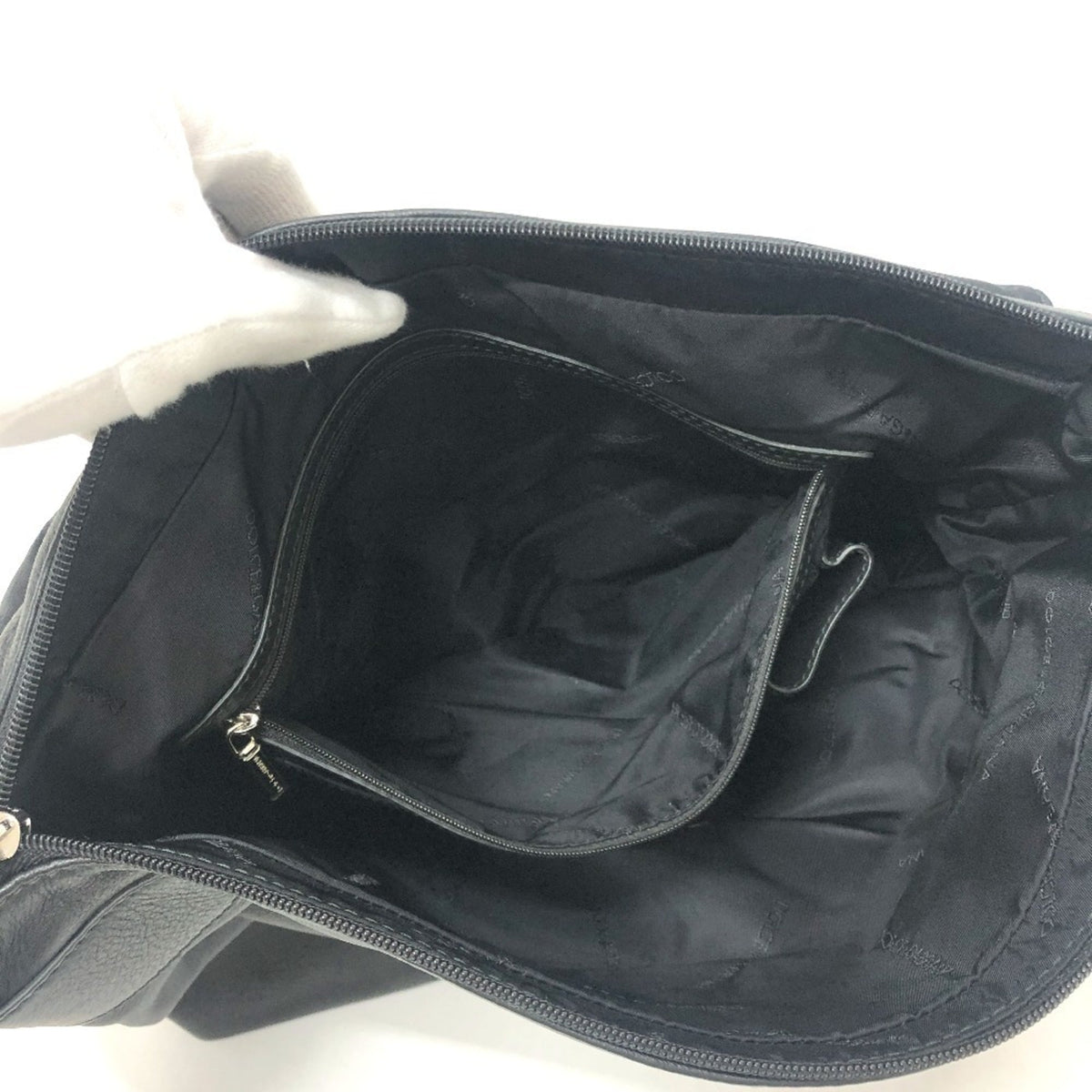 Dolce & Gabbana Black Leather Shoulder Bag (Pre-Owned)
