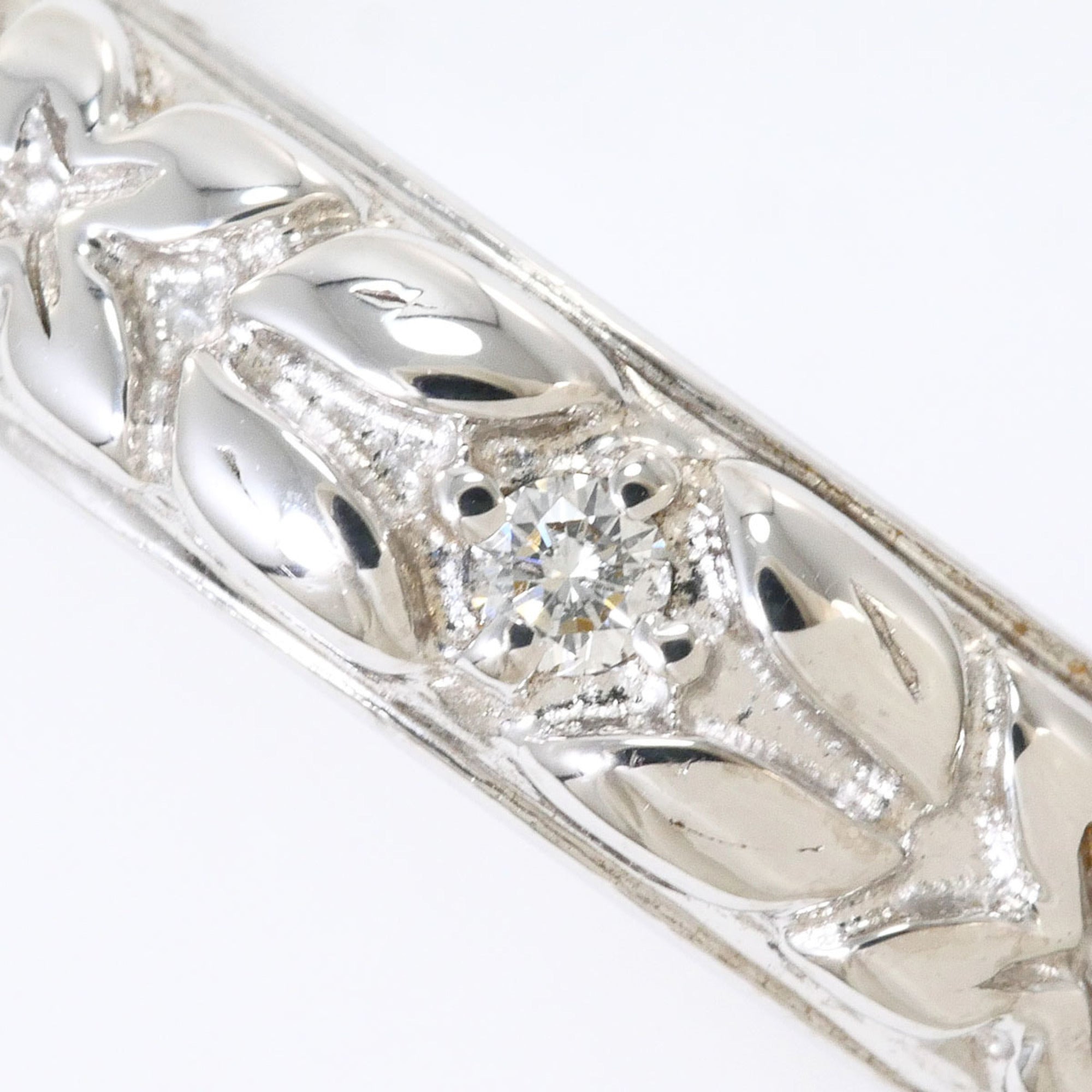 Unbranded White Gold White Gold (18K) Band Ring (Pre-Owned)