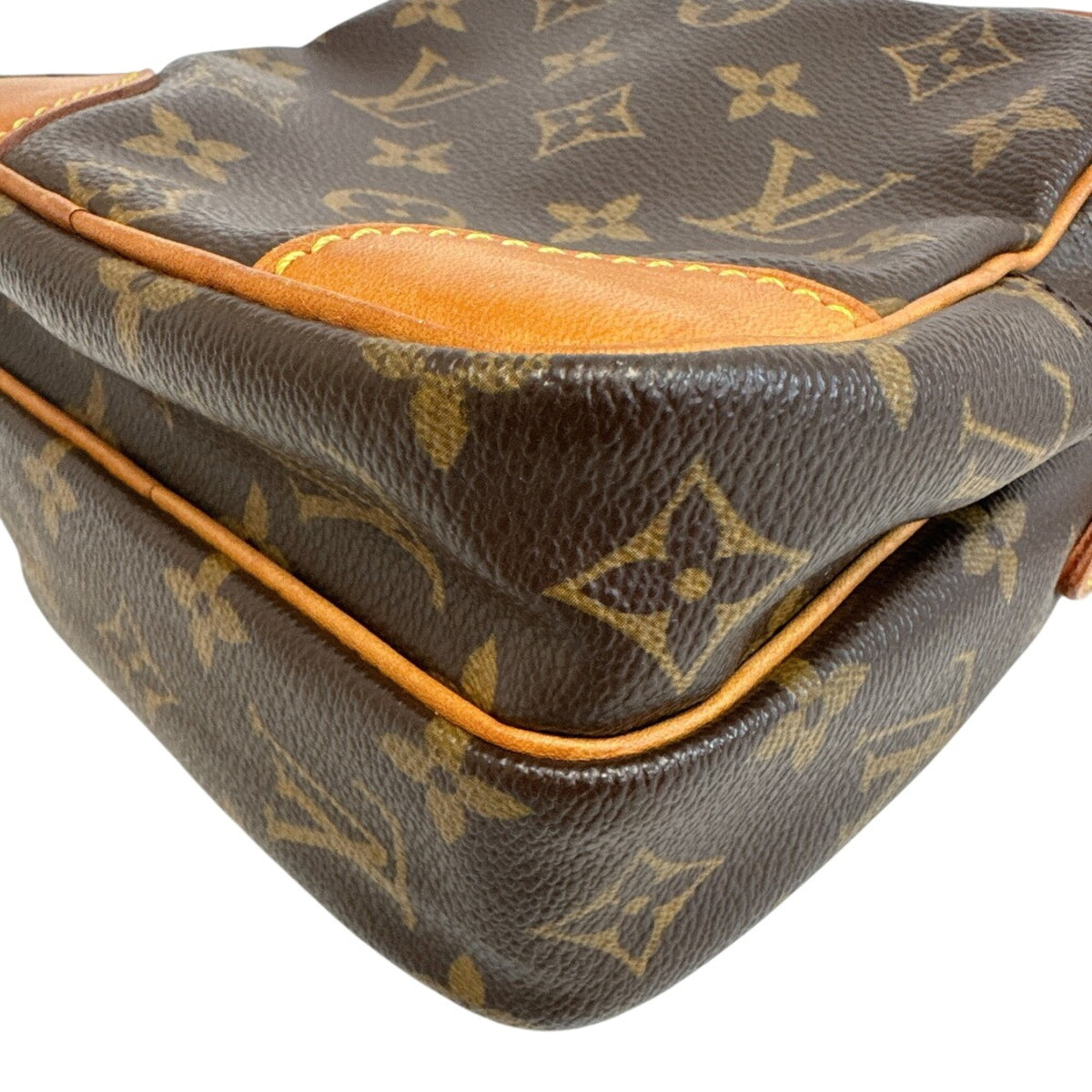 Louis Vuitton Monogram Brown Monogram Pochette Shoulder Bag (Pre-Owned)