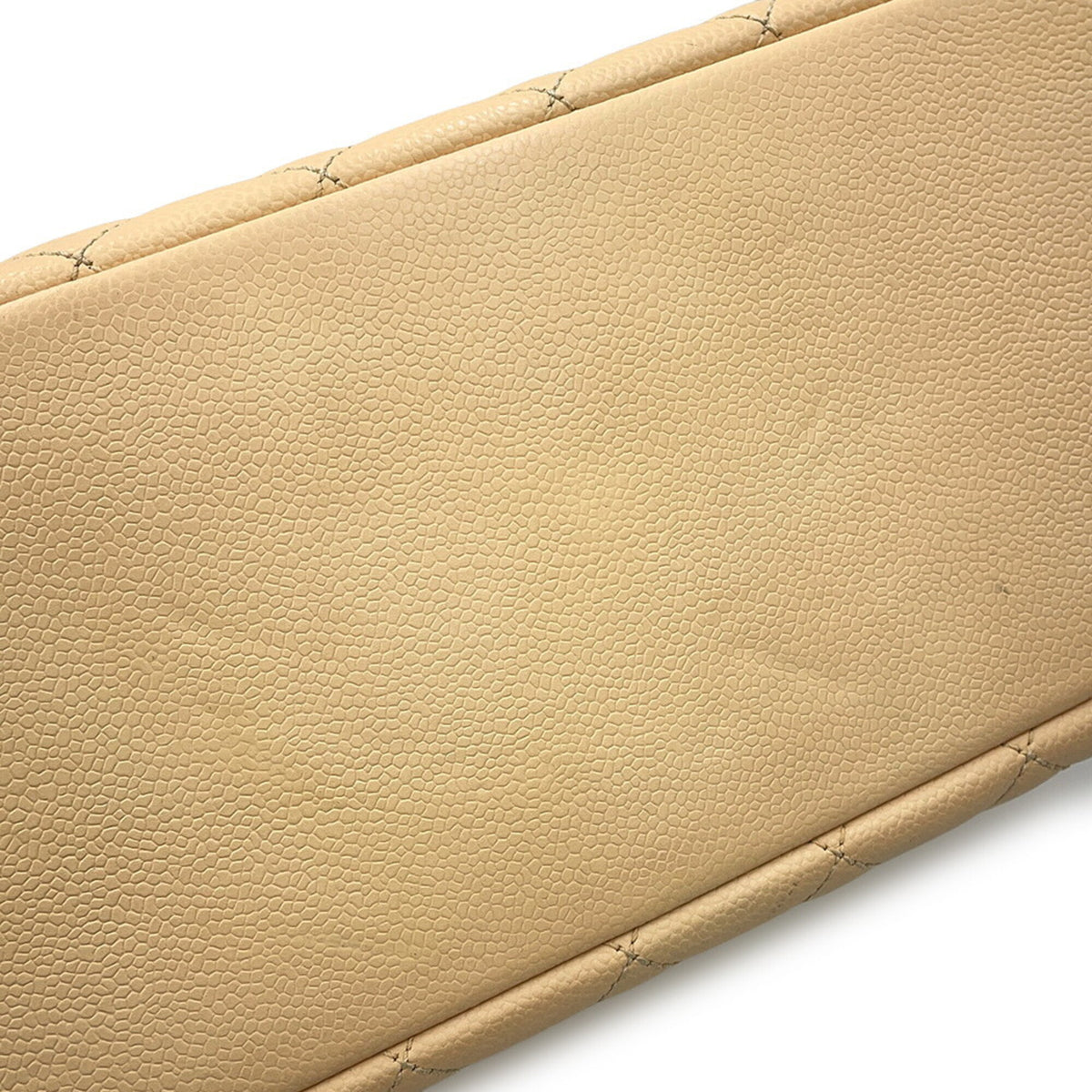 Chanel Beige Grained Calfskin Handbag (Pre-Owned)