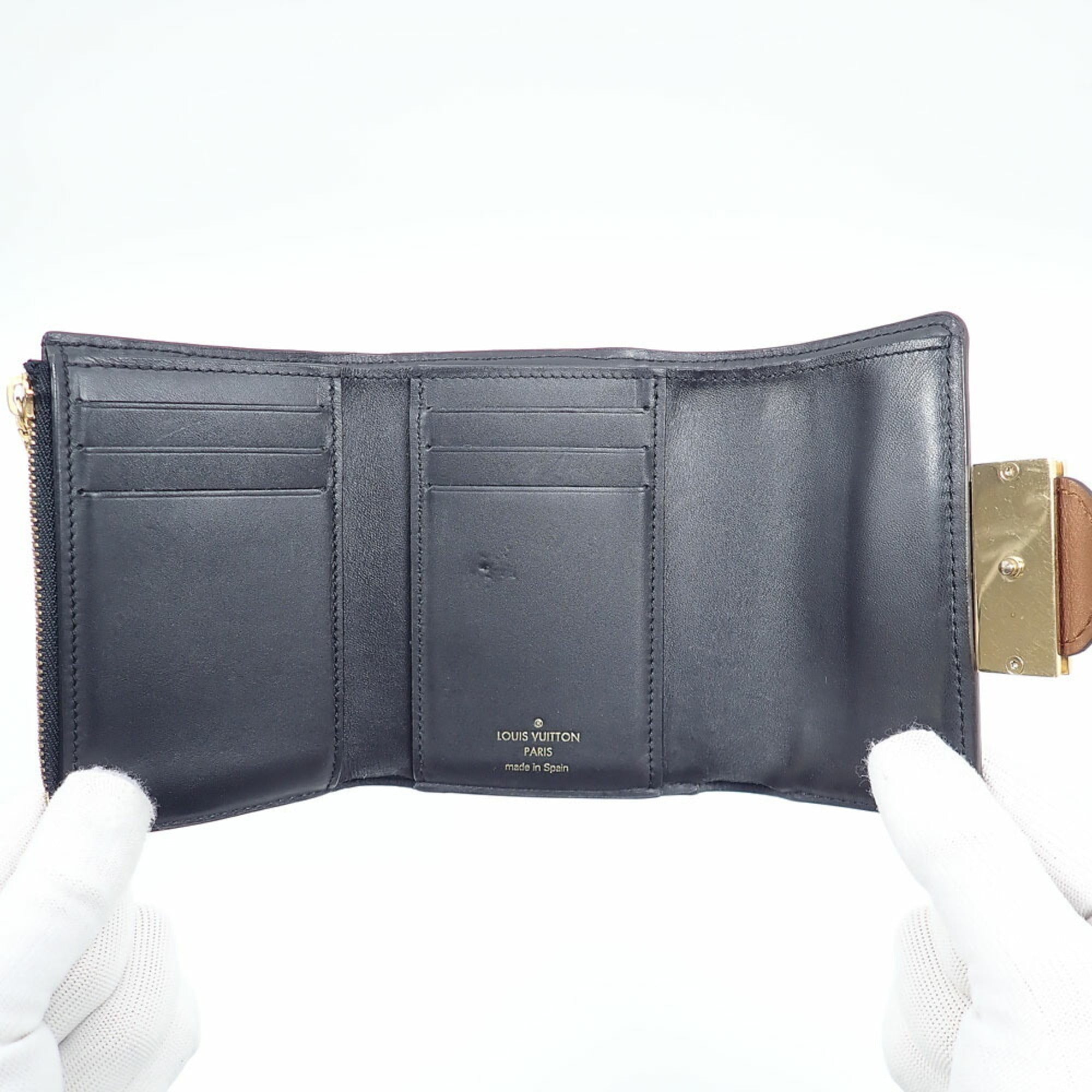 Louis Vuitton Monogram Monogram Wallet (Tri-Fold) (Pre-Owned)