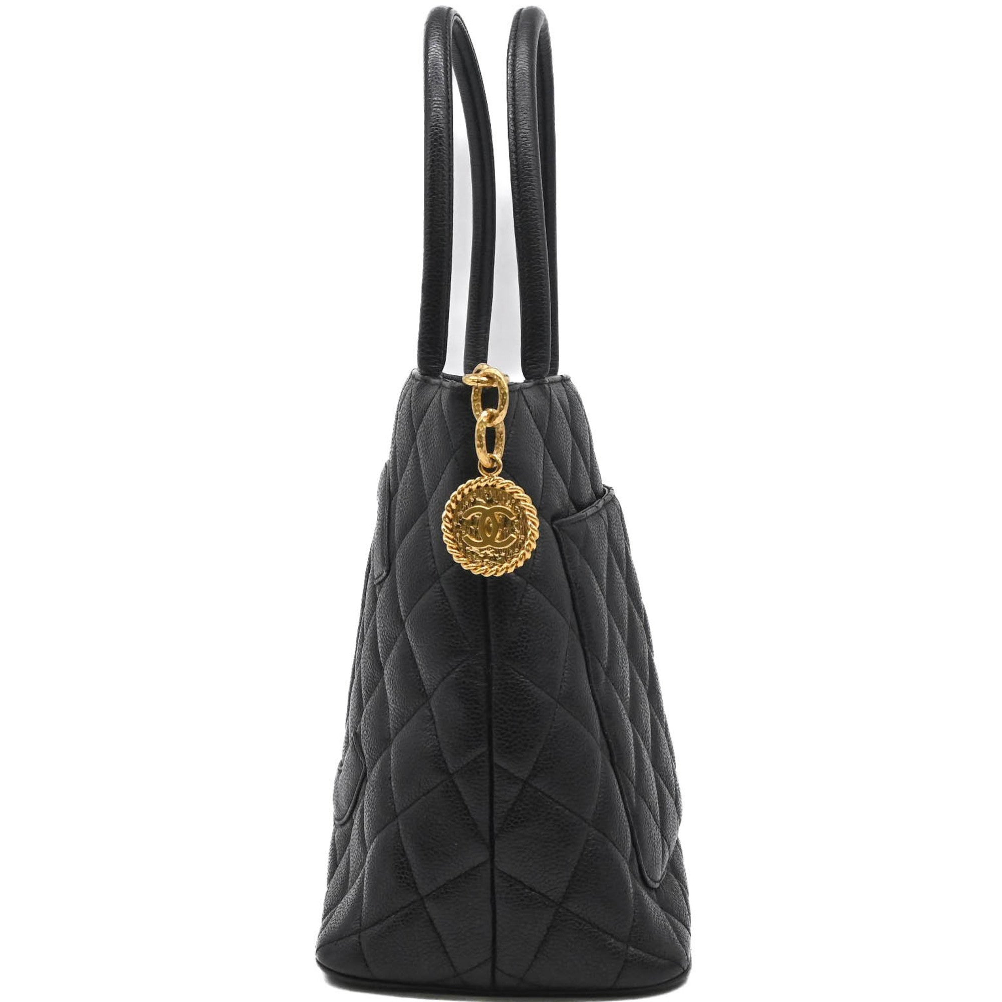 Chanel Black Grained Calfskin Handbag Tote Bag (Pre-Owned)