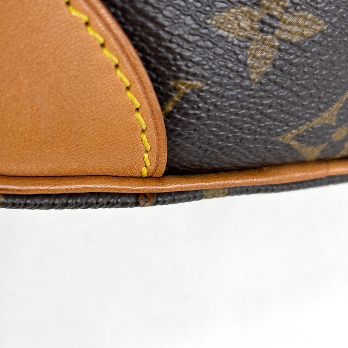 Louis Vuitton Monogram Brown Monogram Monogram Shoulder Bag (Pre-Owned)