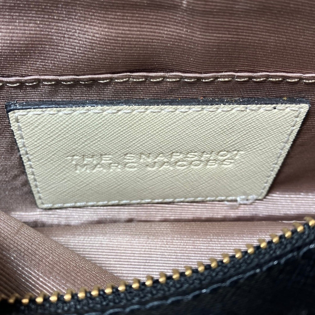 Marc Jacobs Ivory Leather Shoulder Bag (Pre-Owned)