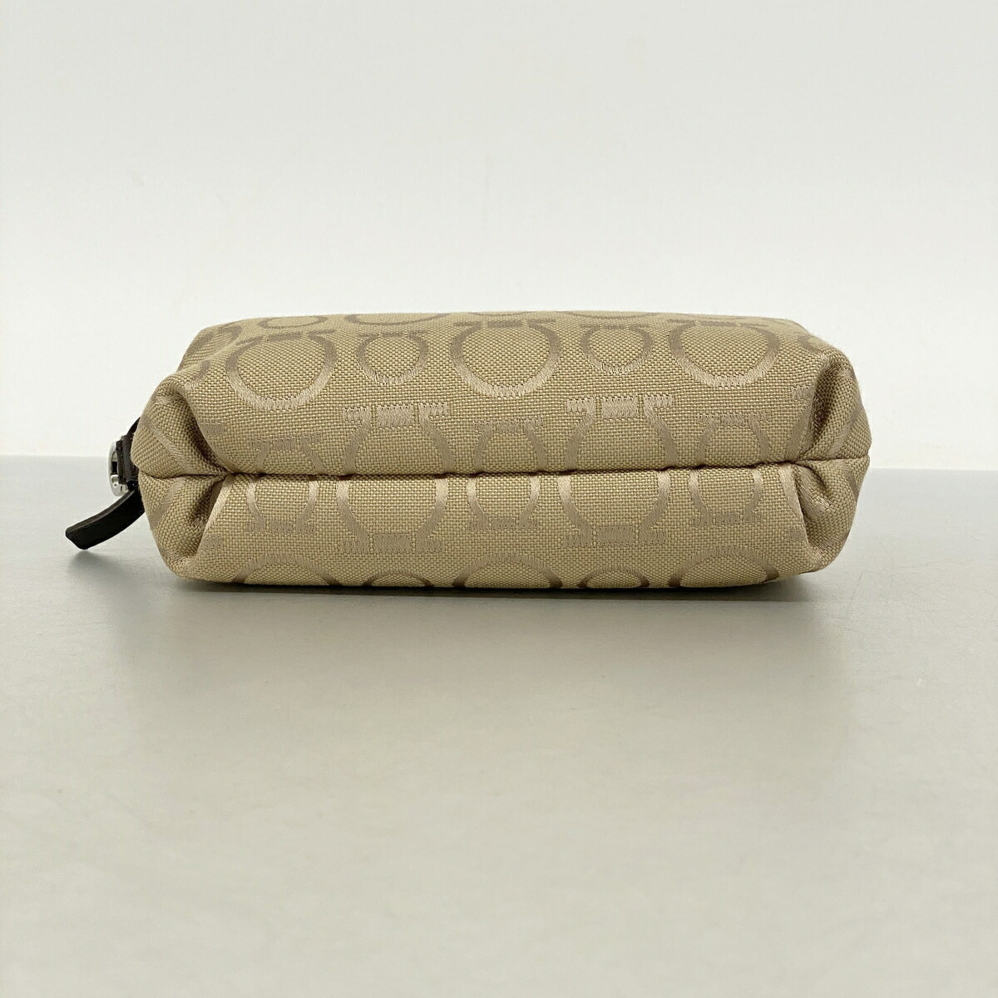 Salvatore Ferragamo Beige Canvas Pouch (Pre-Owned)