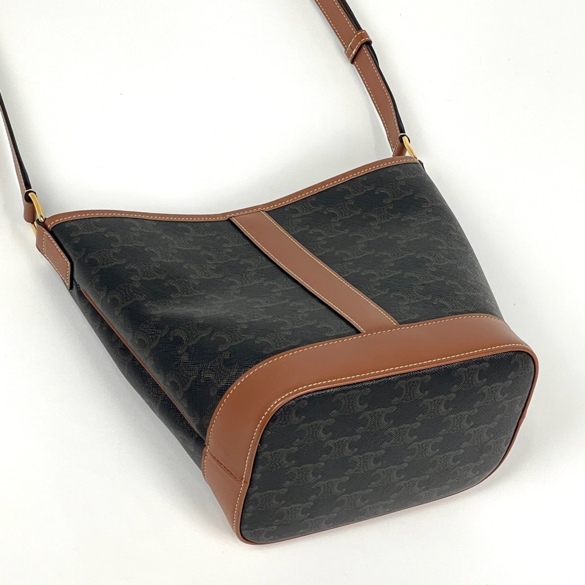 Celine Brown Coated Canvas Leather Shoulder Bag (Pre-Owned)