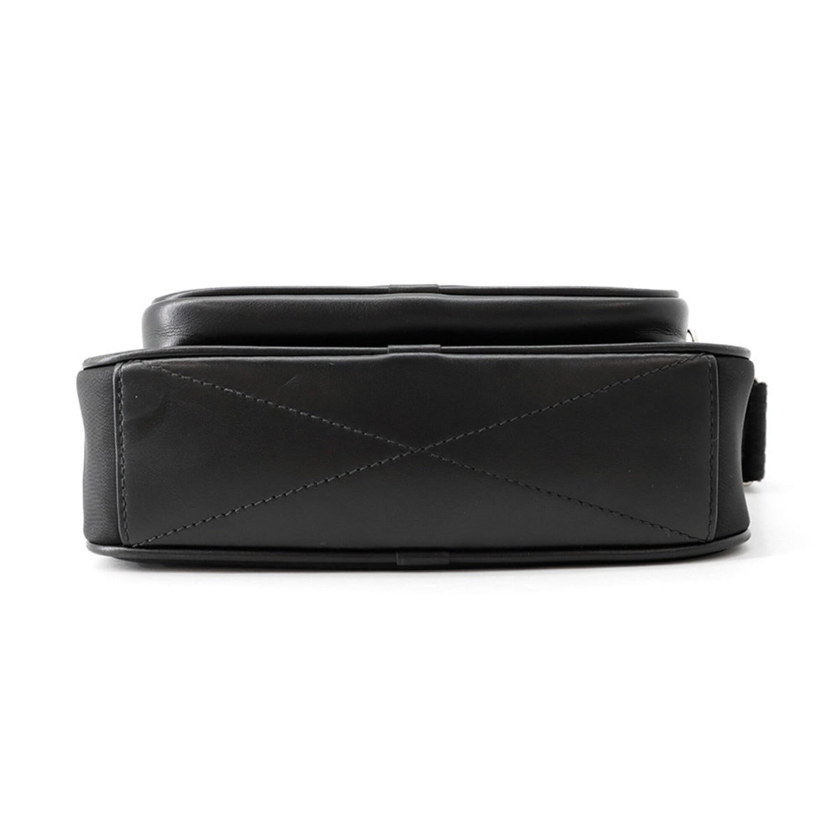 Burberry Black Nylon Shoulder Bag (Pre-Owned)