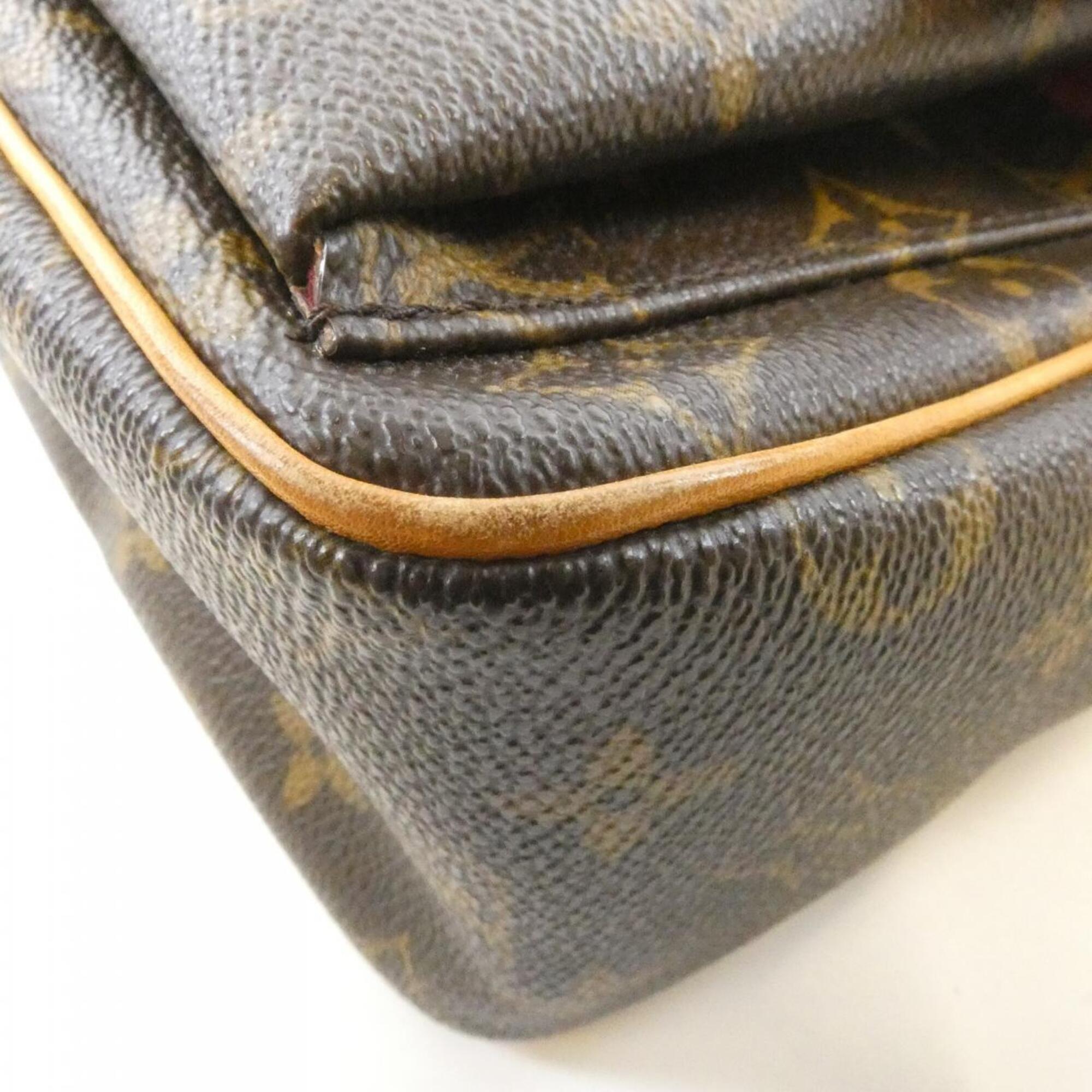 Louis Vuitton Brown Coated Canvas Shoulder Bag (Pre-Owned)