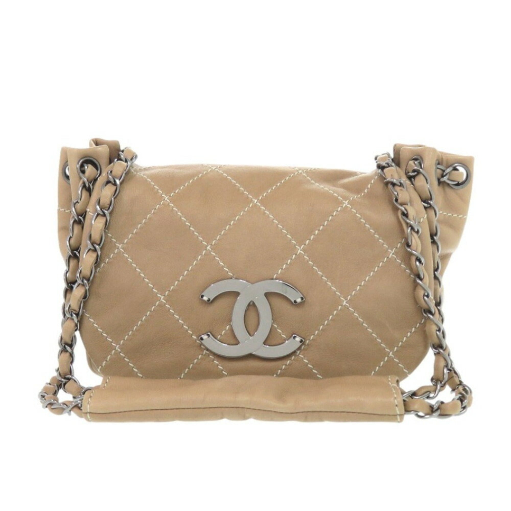 Chanel Beige Leather Shoulder Bag (Pre-Owned)