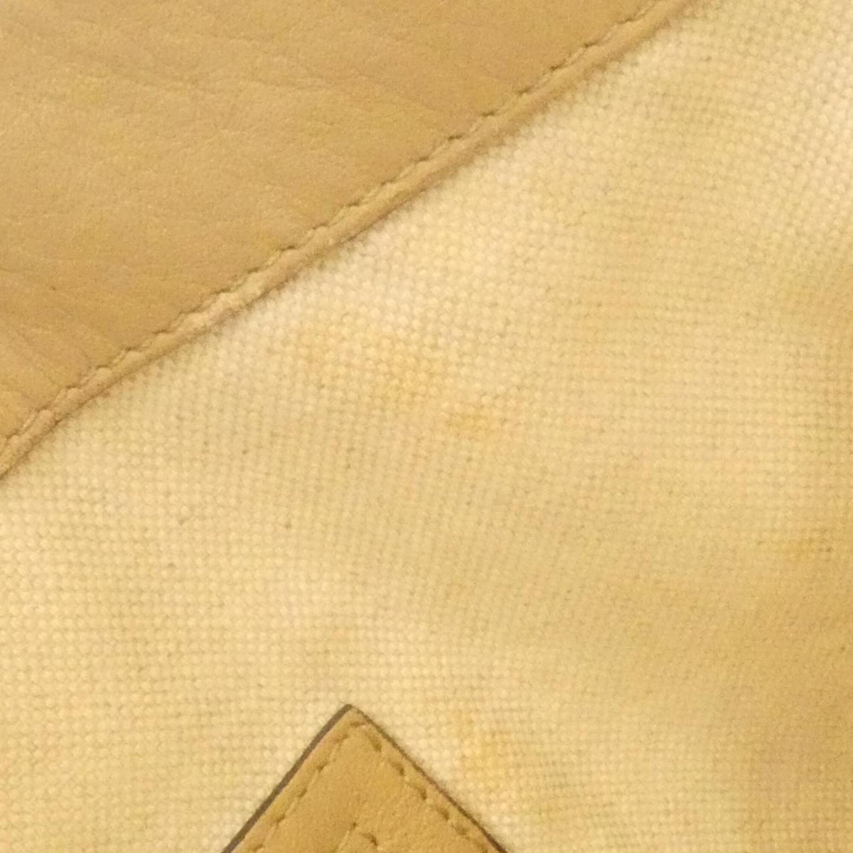 Gucci Beige Gg Supreme Canvas Leather Handbag (Pre-Owned)