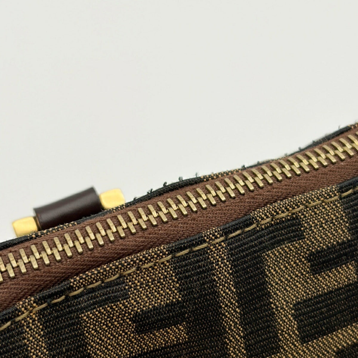 Fendi Brown Canvas Leather Shoulder Bag (Pre-Owned)
