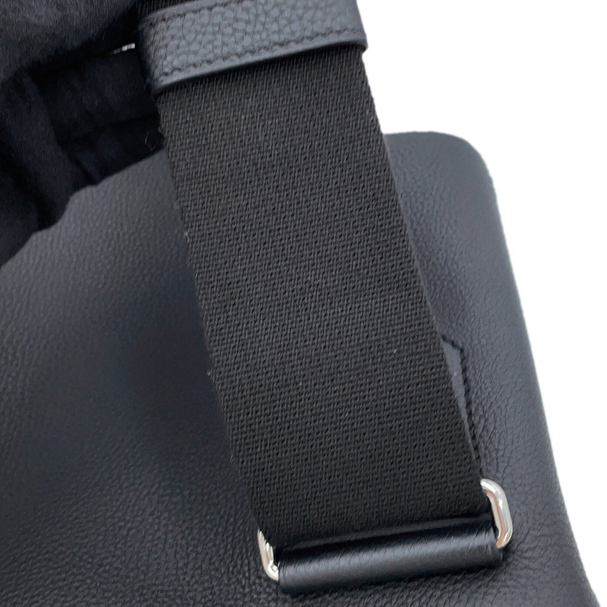 Hermes Black Togo Leather Handbag Sling Bag (Pre-Owned)