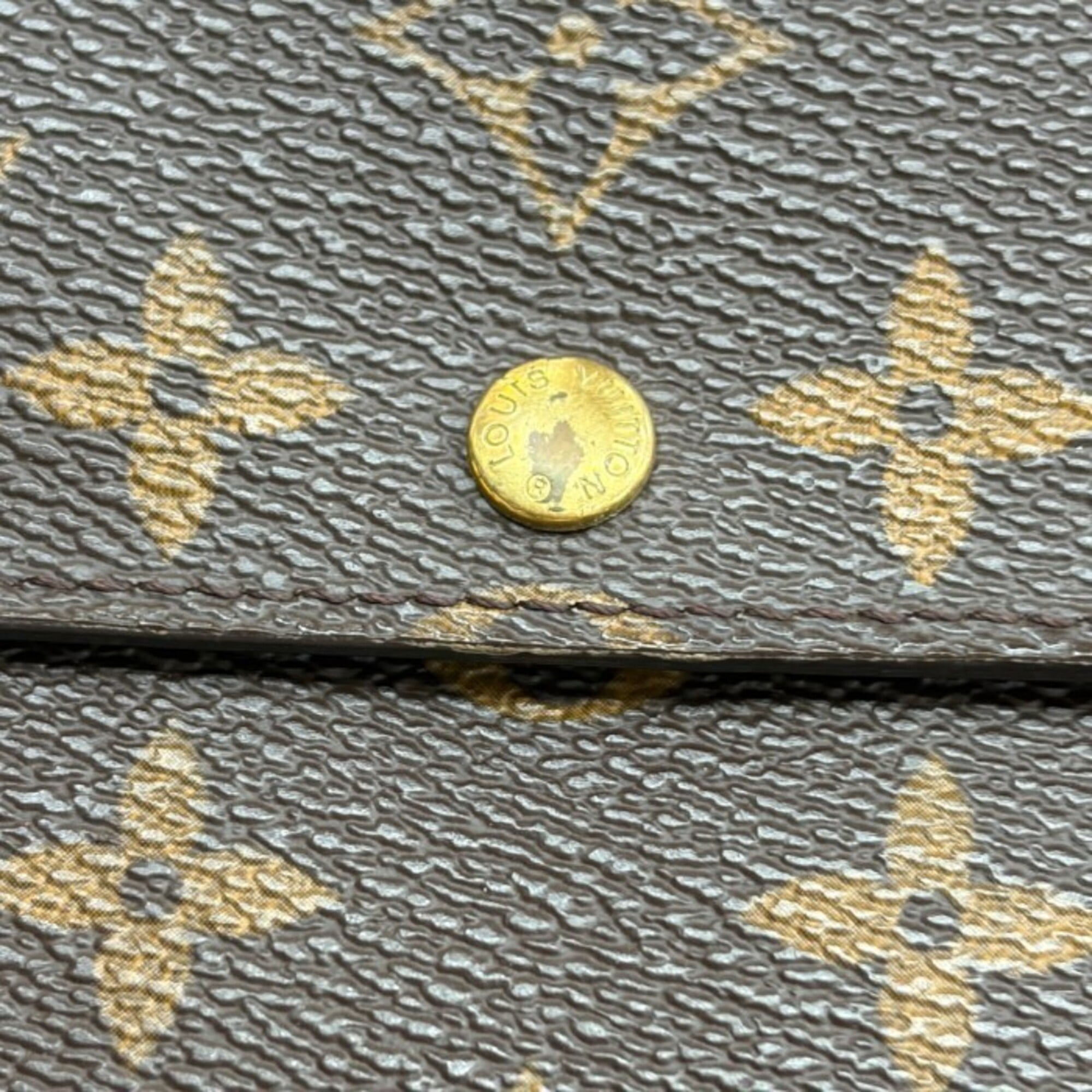 Louis Vuitton Monogram Brown Monogram Long Wallet (Bi-Fold) (Pre-Owned)