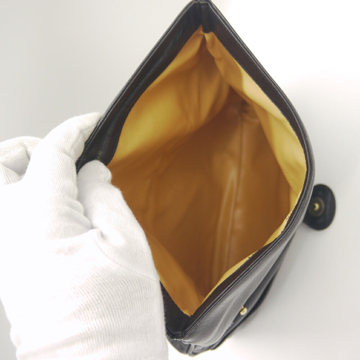 Celine Black Leather Clutch Bag (Pre-Owned)