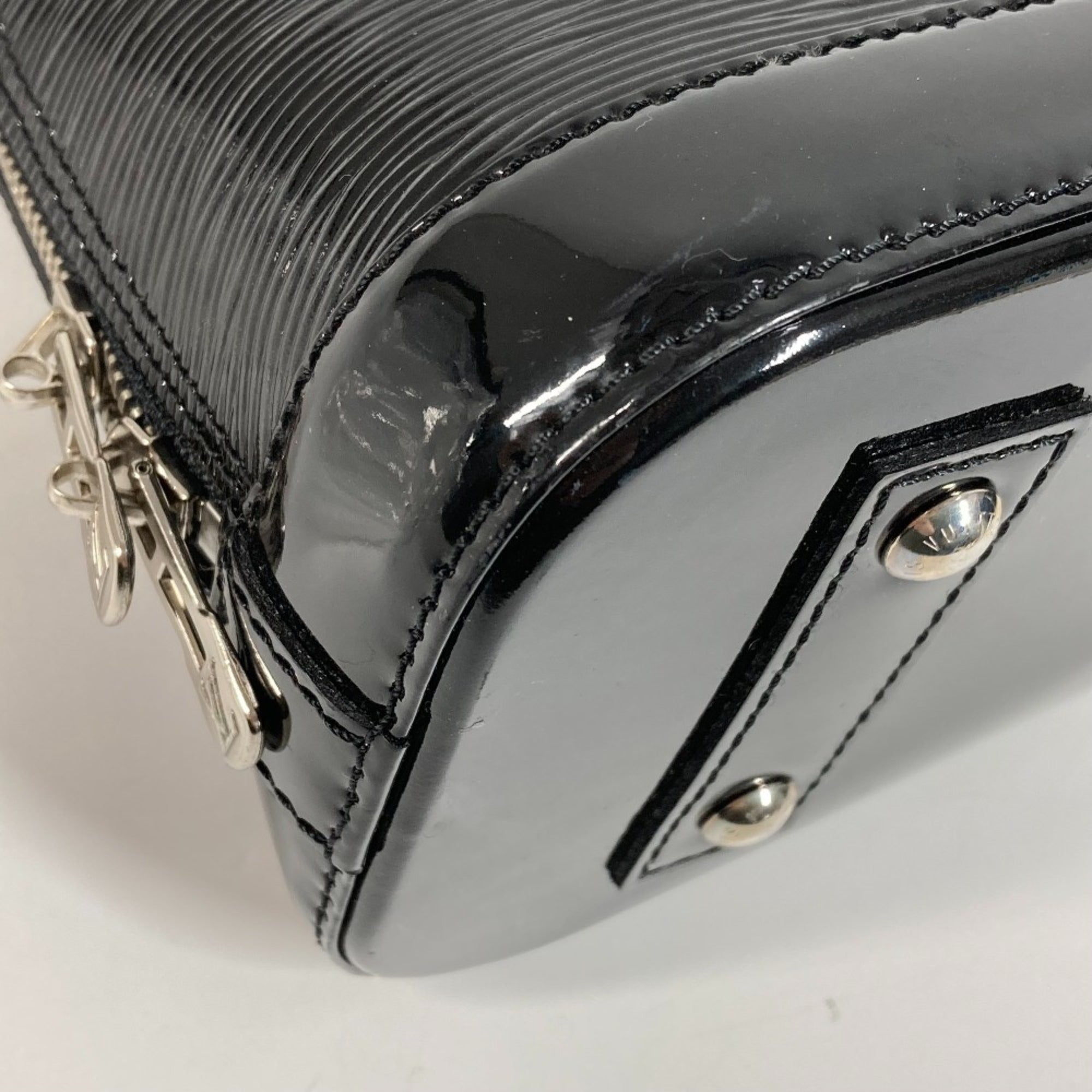Louis Vuitton Epi Electric Black Noir Handbag Shoulder Bag (Pre-Owned)