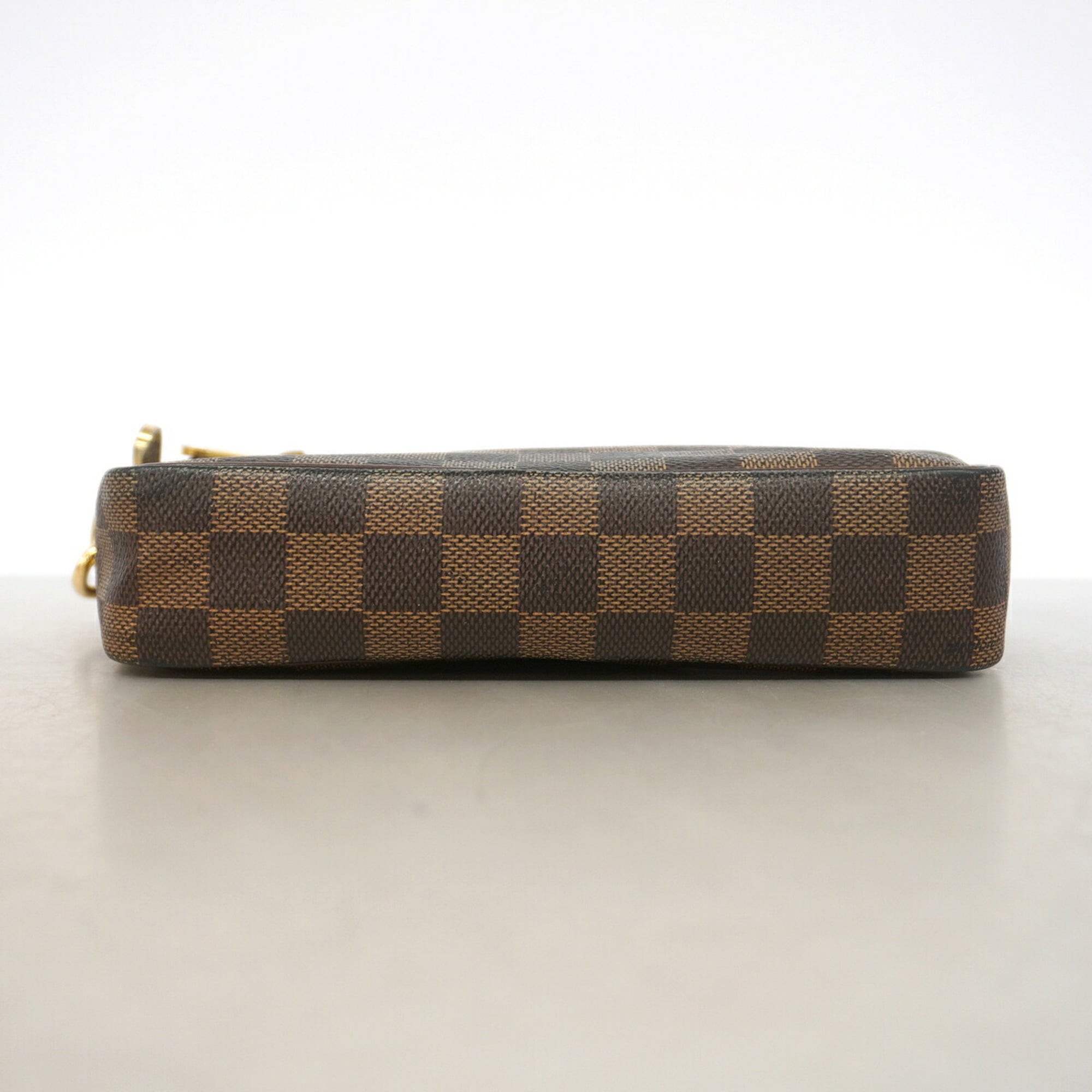 Louis Vuitton Ebene Clutch Bag (Pre-Owned)